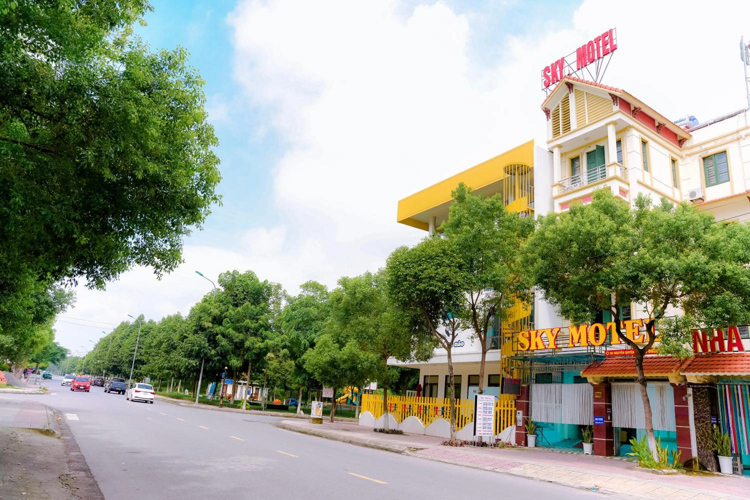 SKY HOTEL - KHÁCH SẠN BẮC NINH