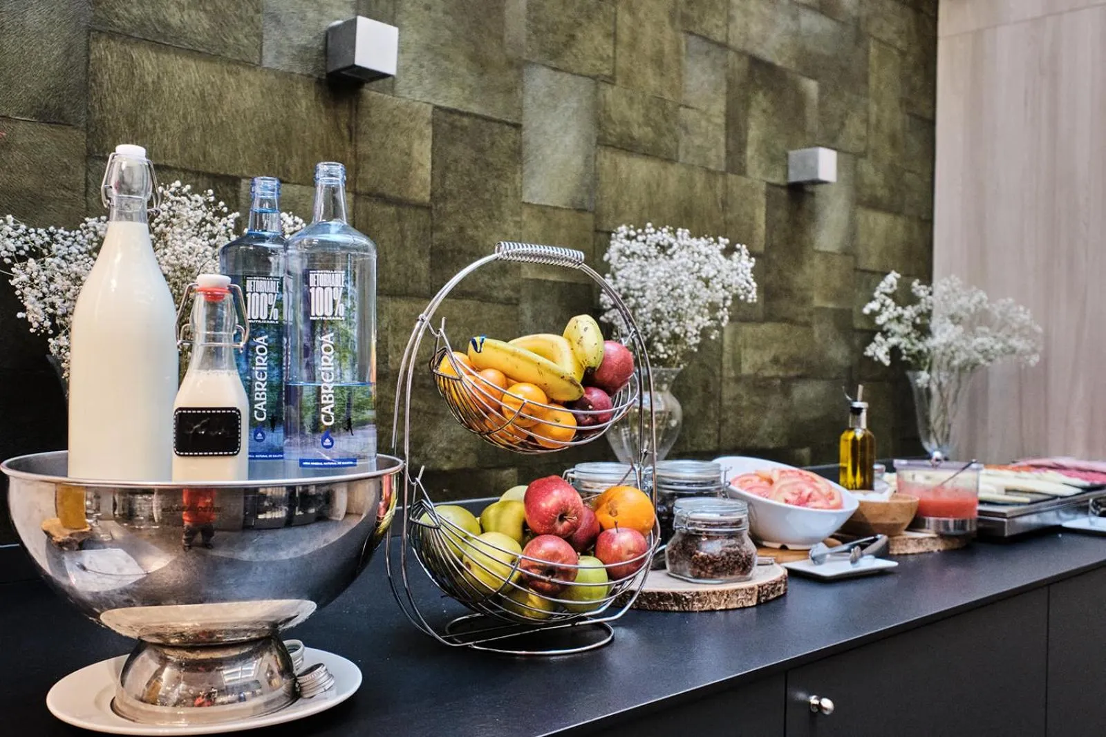 Buffet breakfast in Hotel Lux Santiago