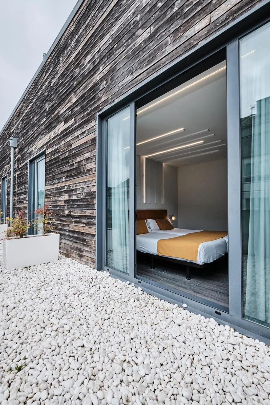 Photo of the whole room, Bed in Hotel Lux Santiago