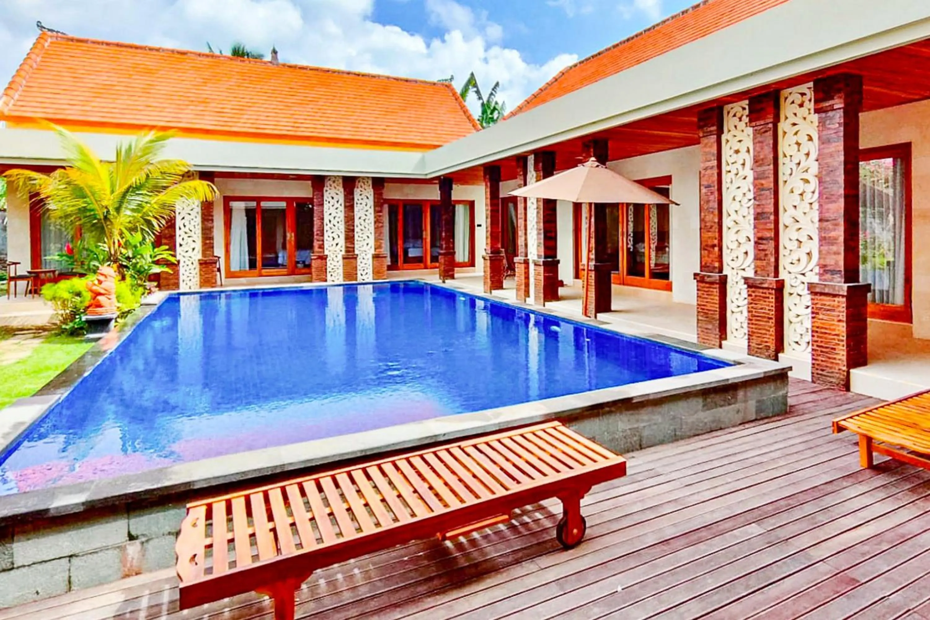 Swimming pool in Puri Abian Ari Villa by The Lavana