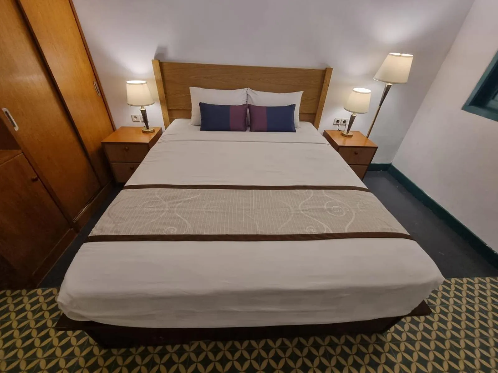 Bed in Attara Inn Senggigi