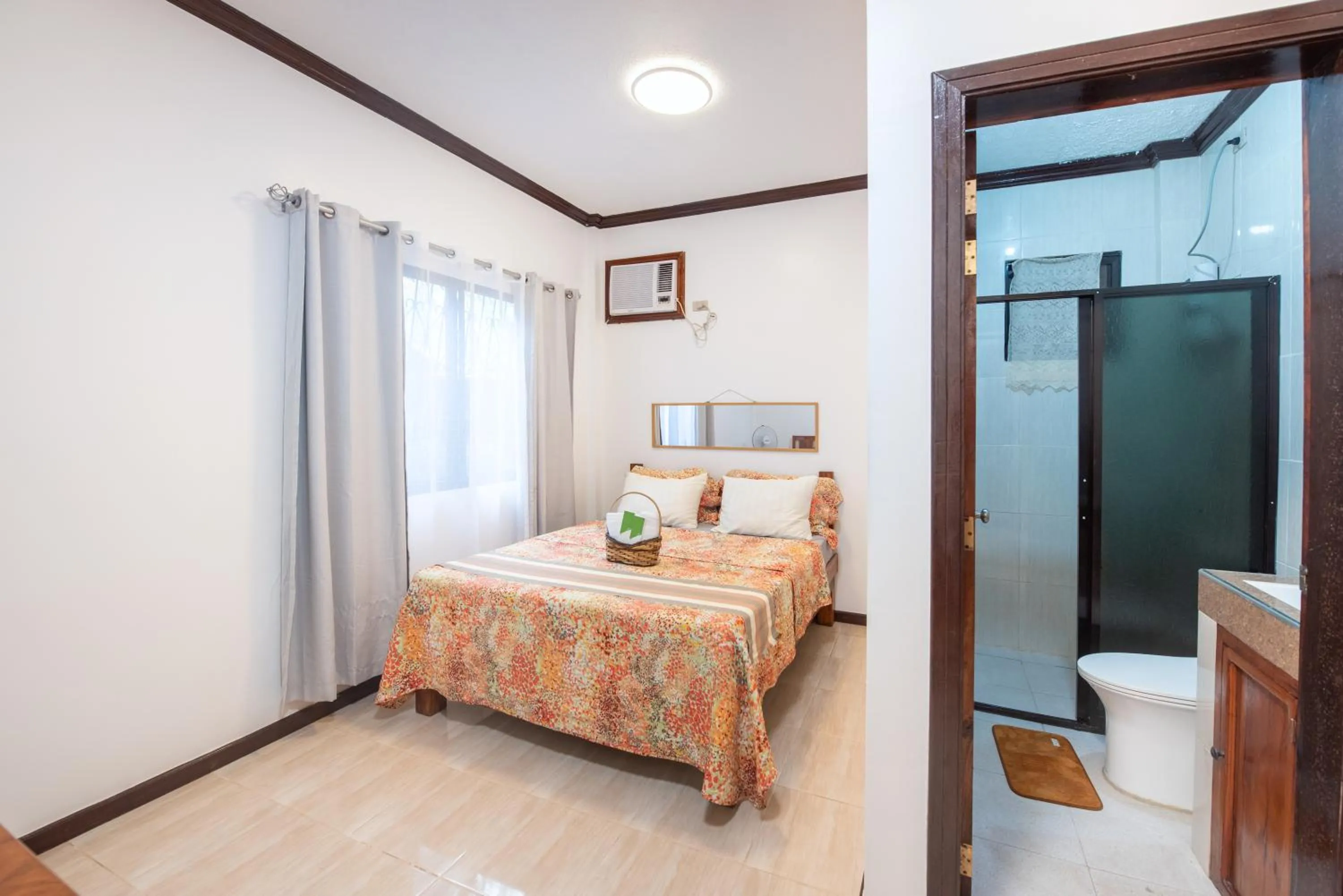 Bathroom, Bed in Siesta Siargao