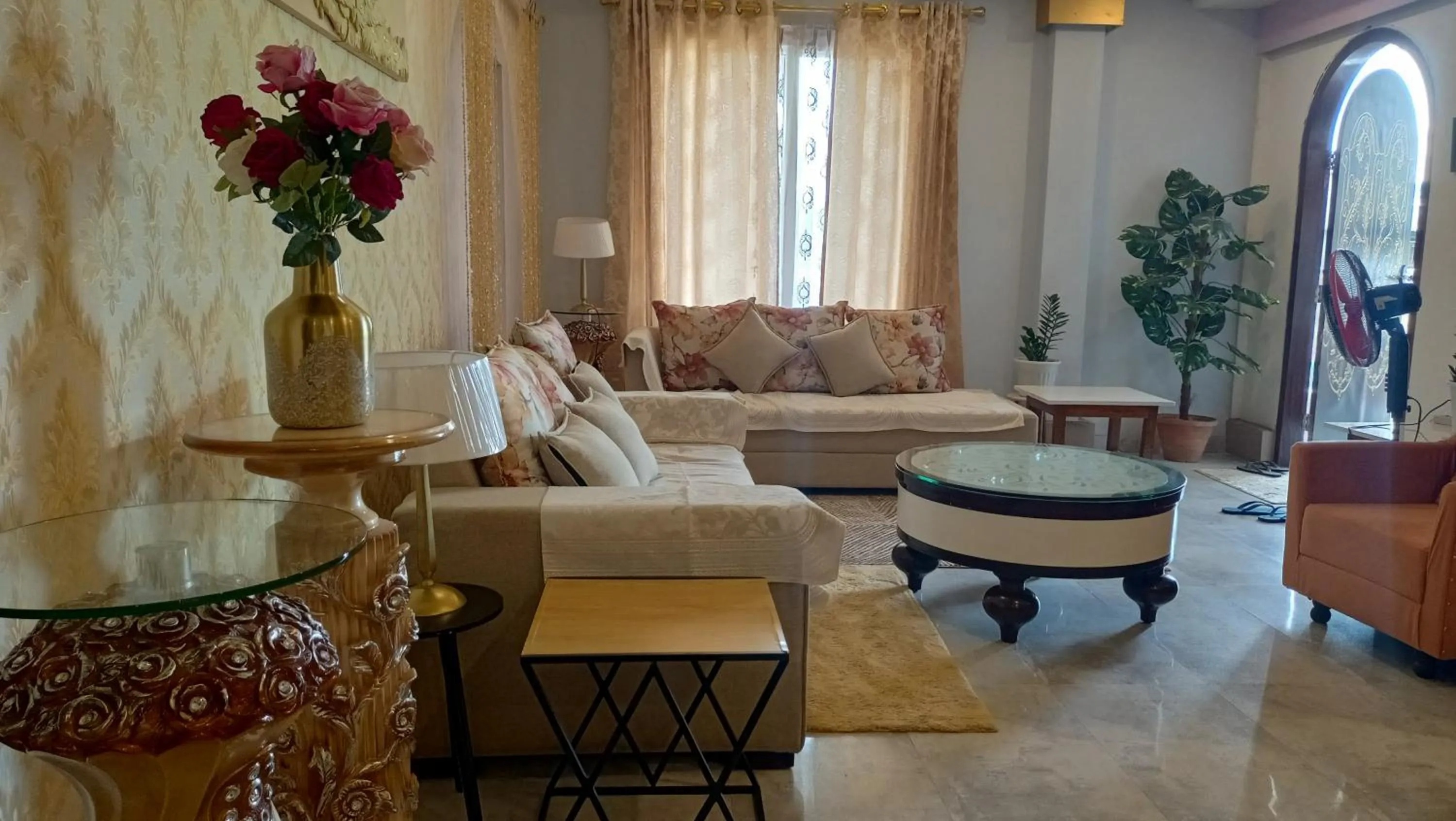 Living room in 7 Sisters Homestay