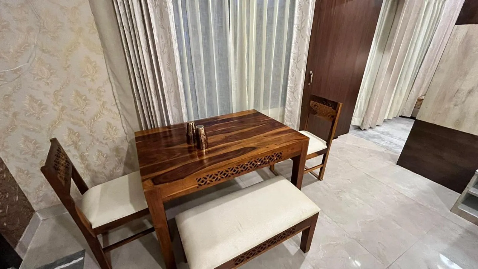 Bed in 7 Sisters Homestay