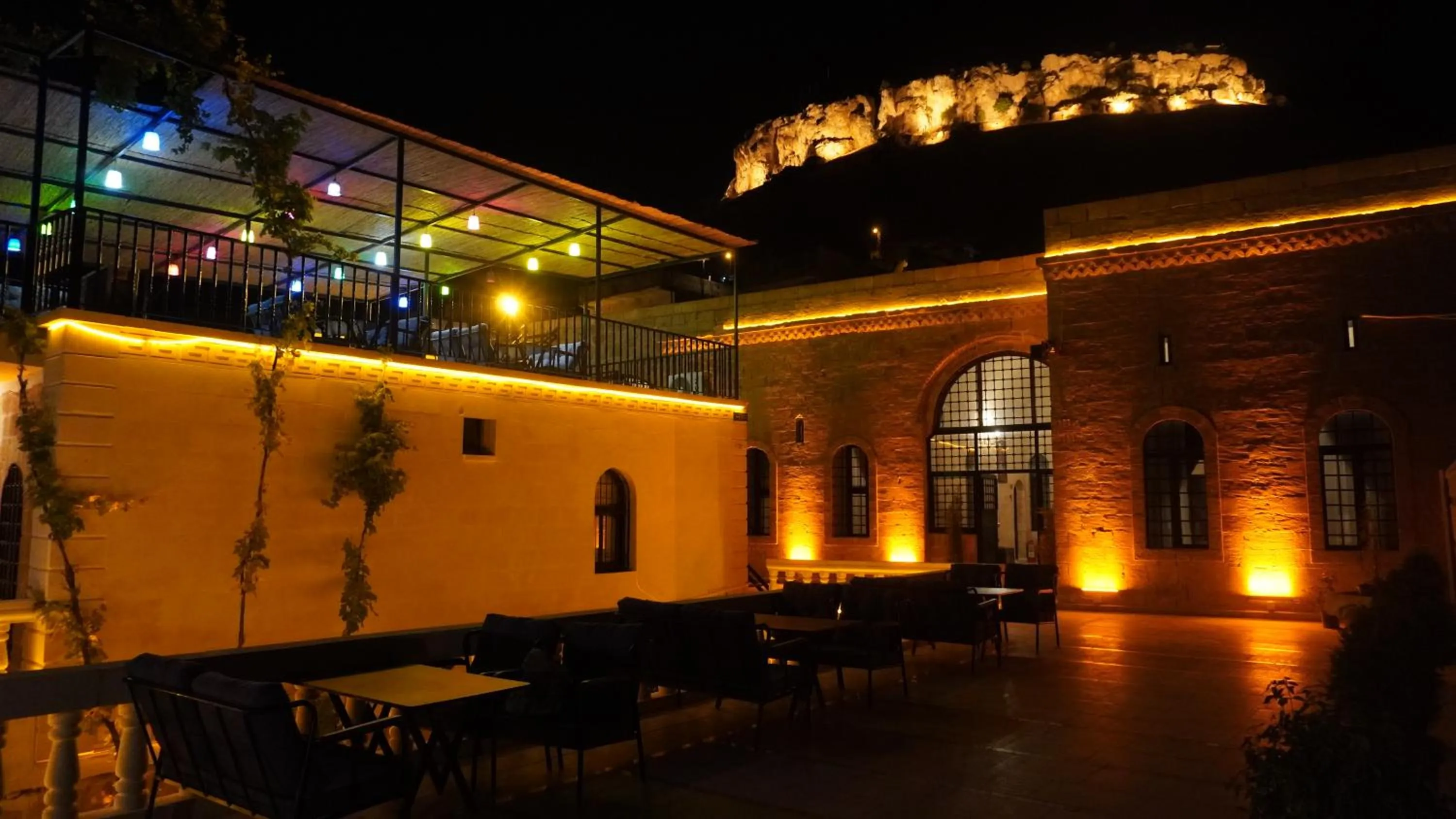 Property building in MİRSTONE TARİHİ KONAK