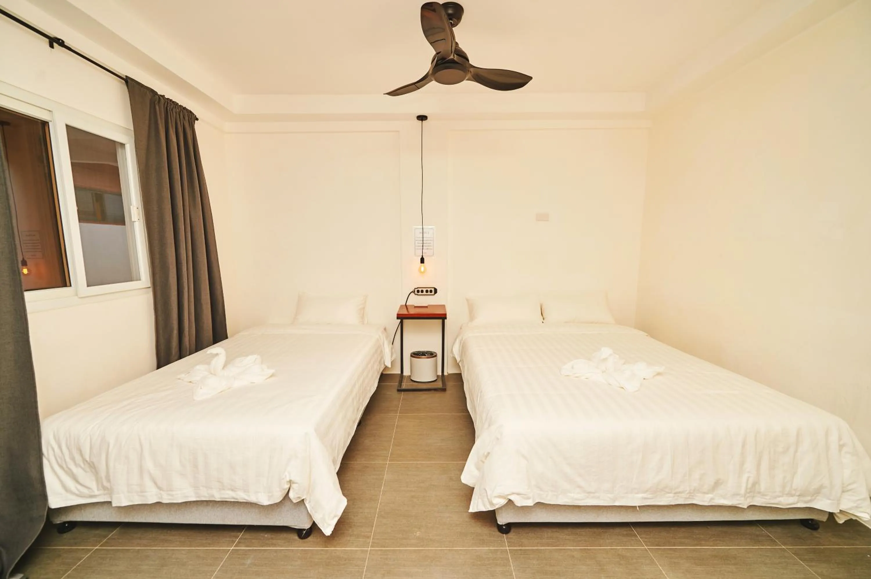 Bed in Hotel Gray in Boracay