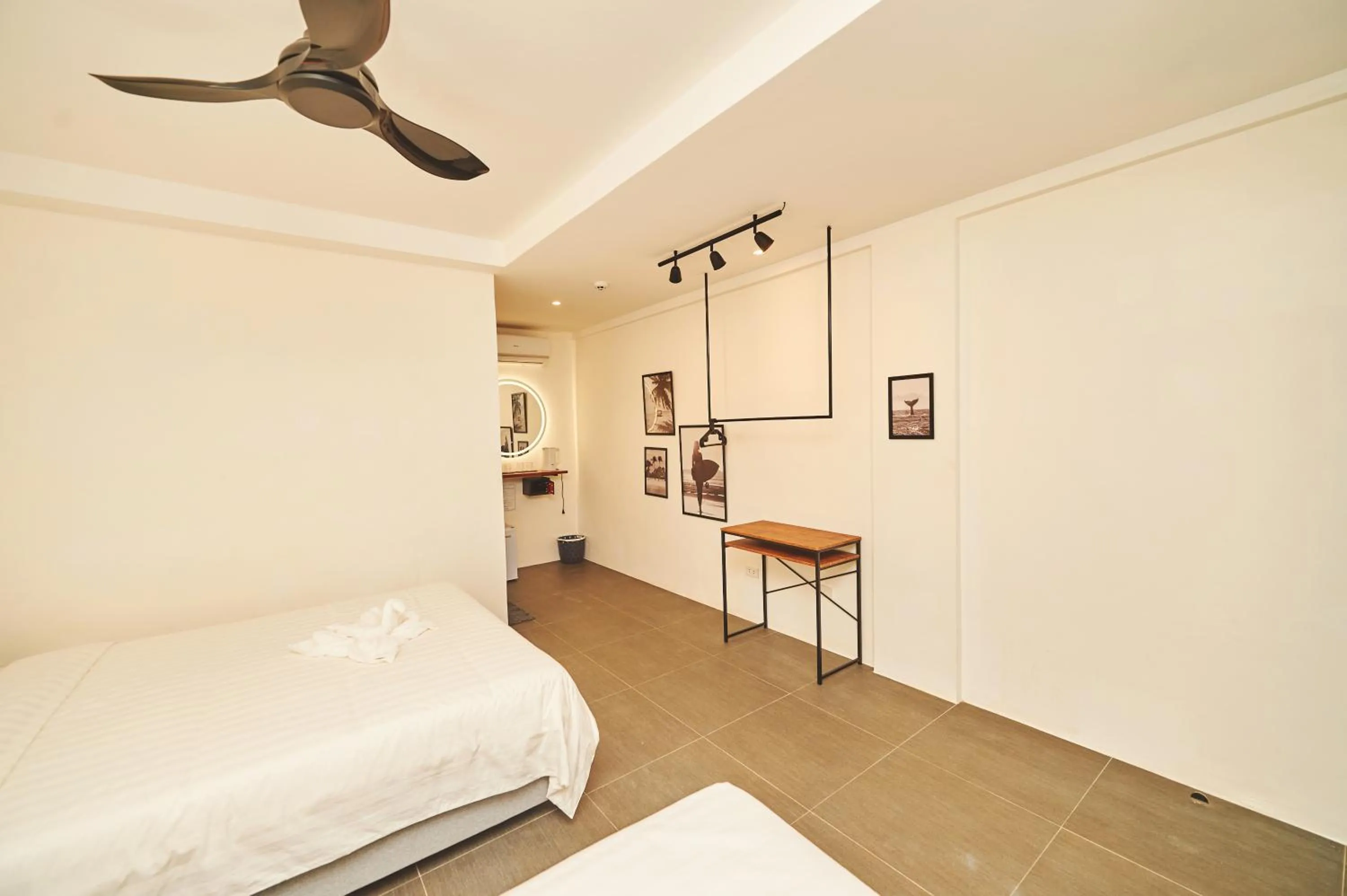 Bed in Hotel Gray in Boracay