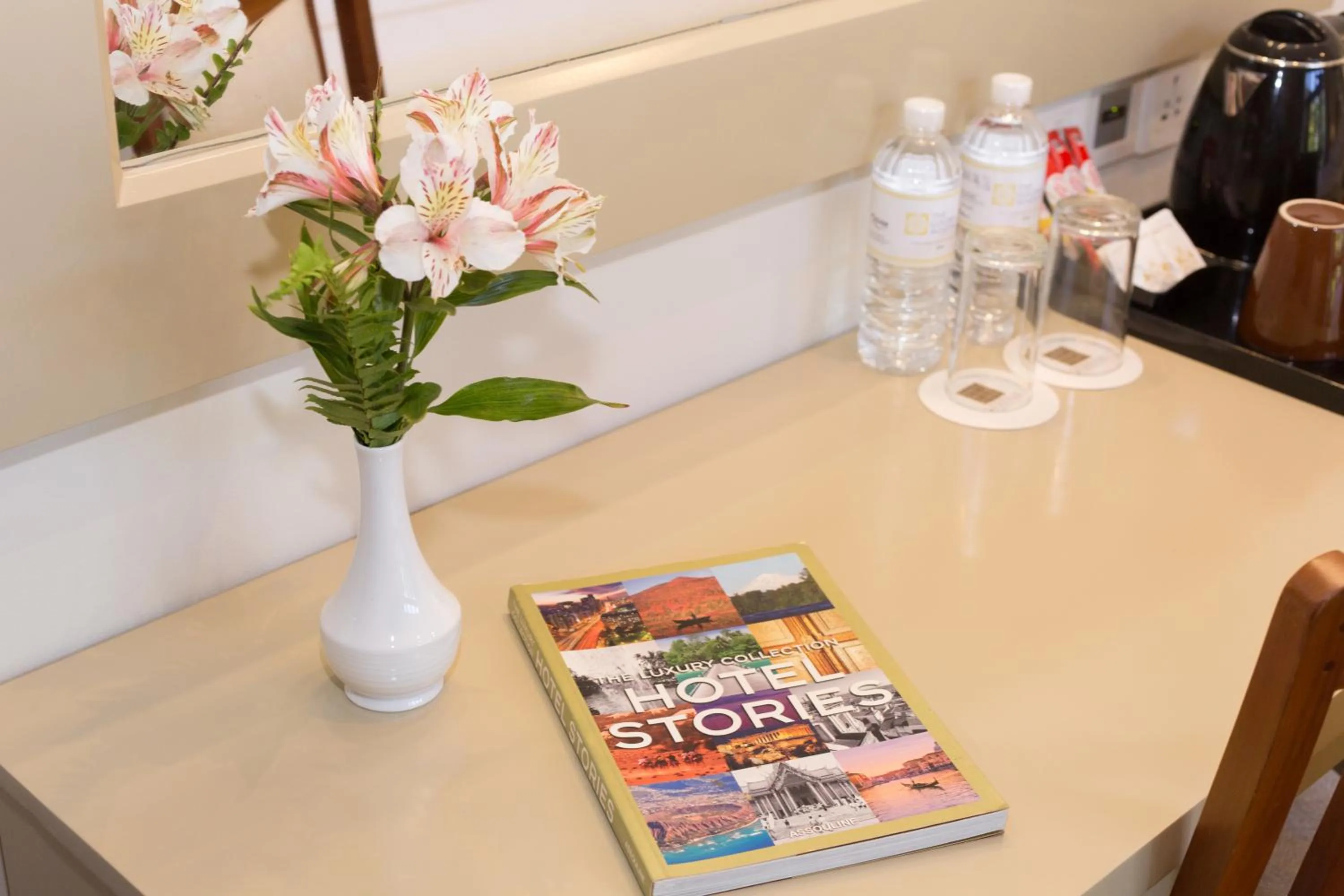 Food and drinks in Serene Villa 38