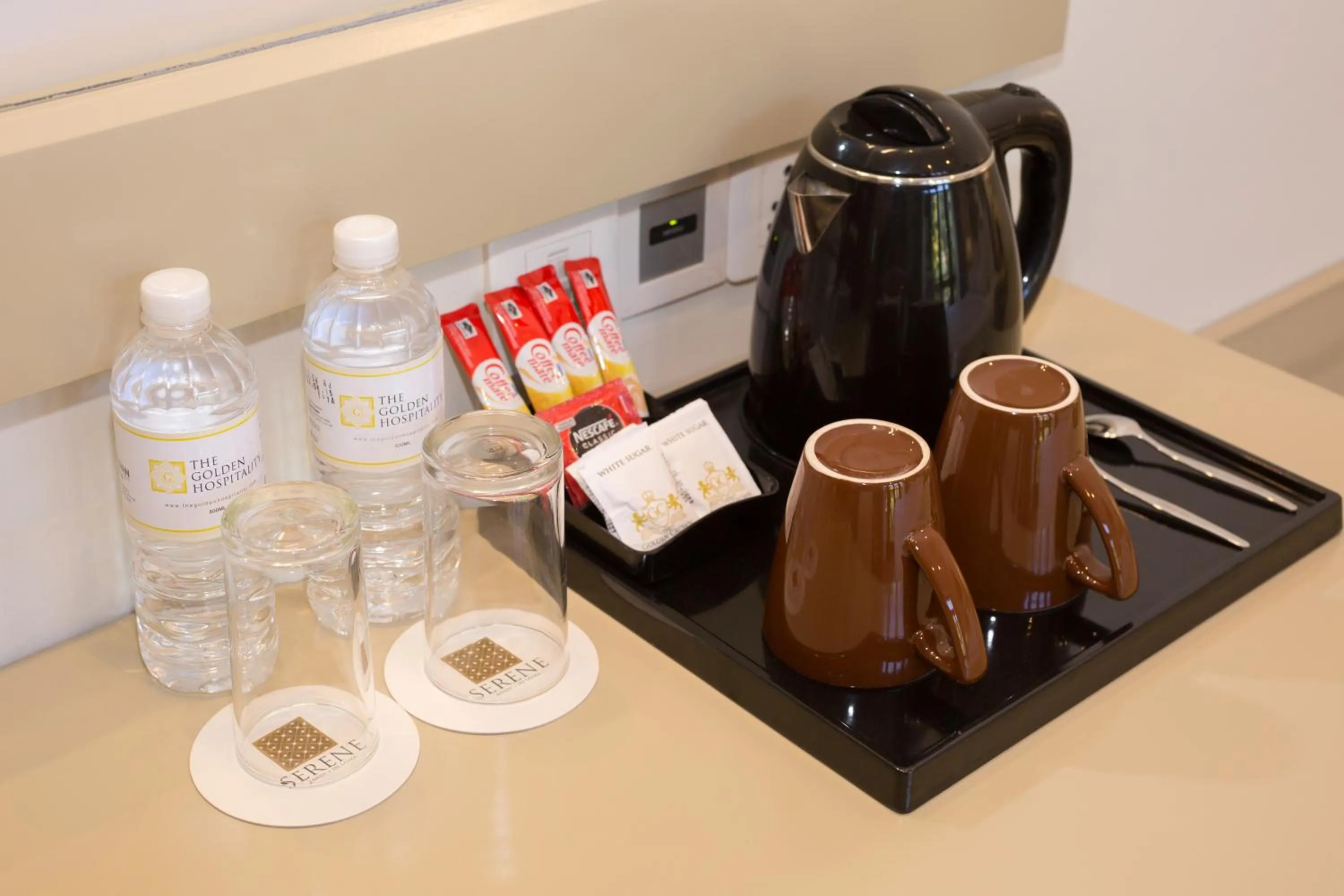 Coffee/tea facilities in Serene Villa 38