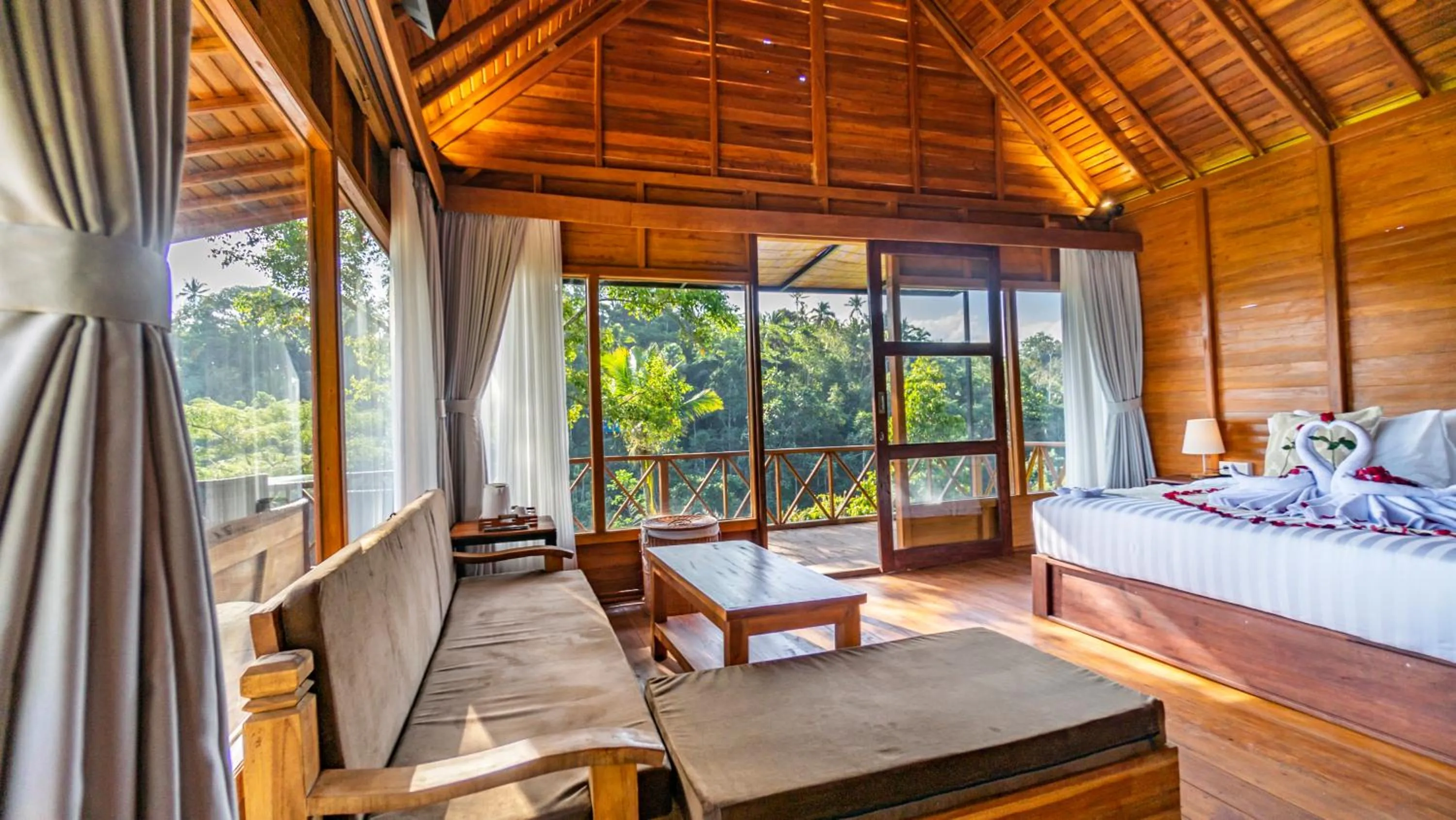 Bed in Anja Villas Ubud