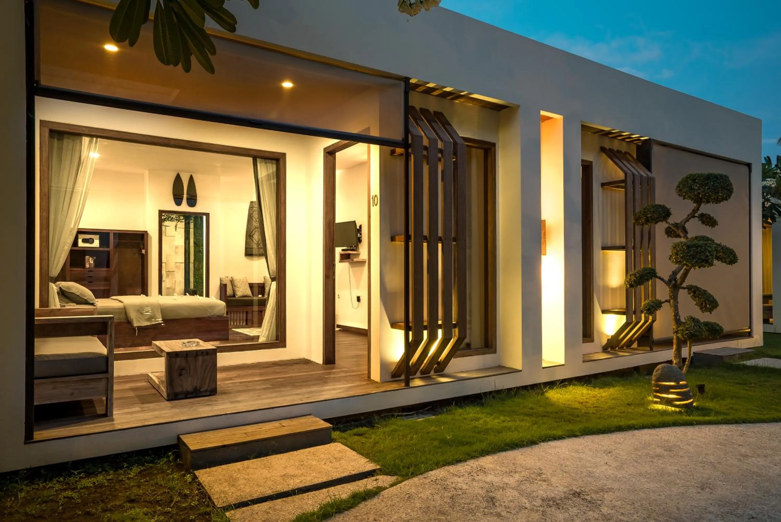 Facade/entrance in Villa Nero