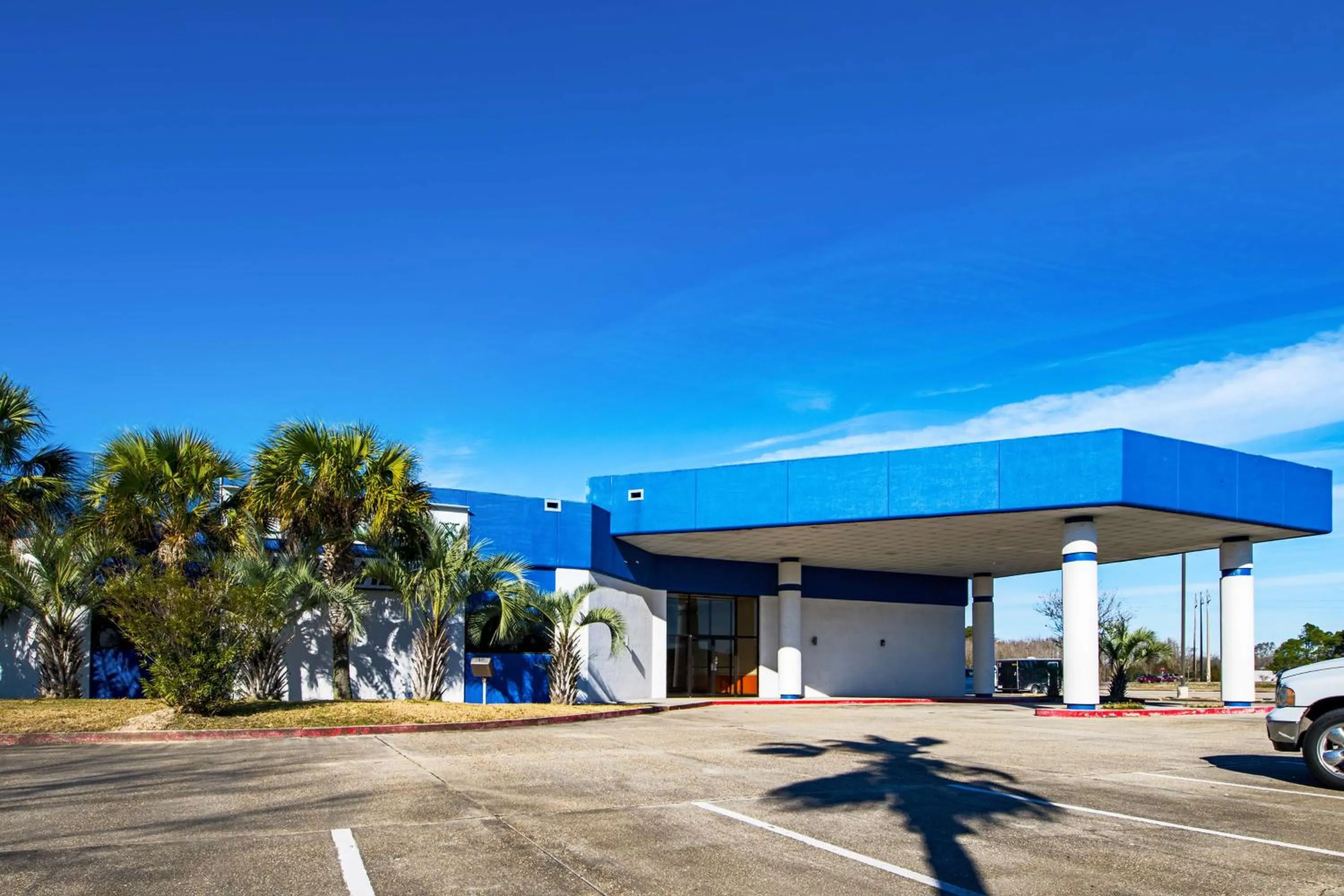 Property building in Motel 6-Opelousas, LA