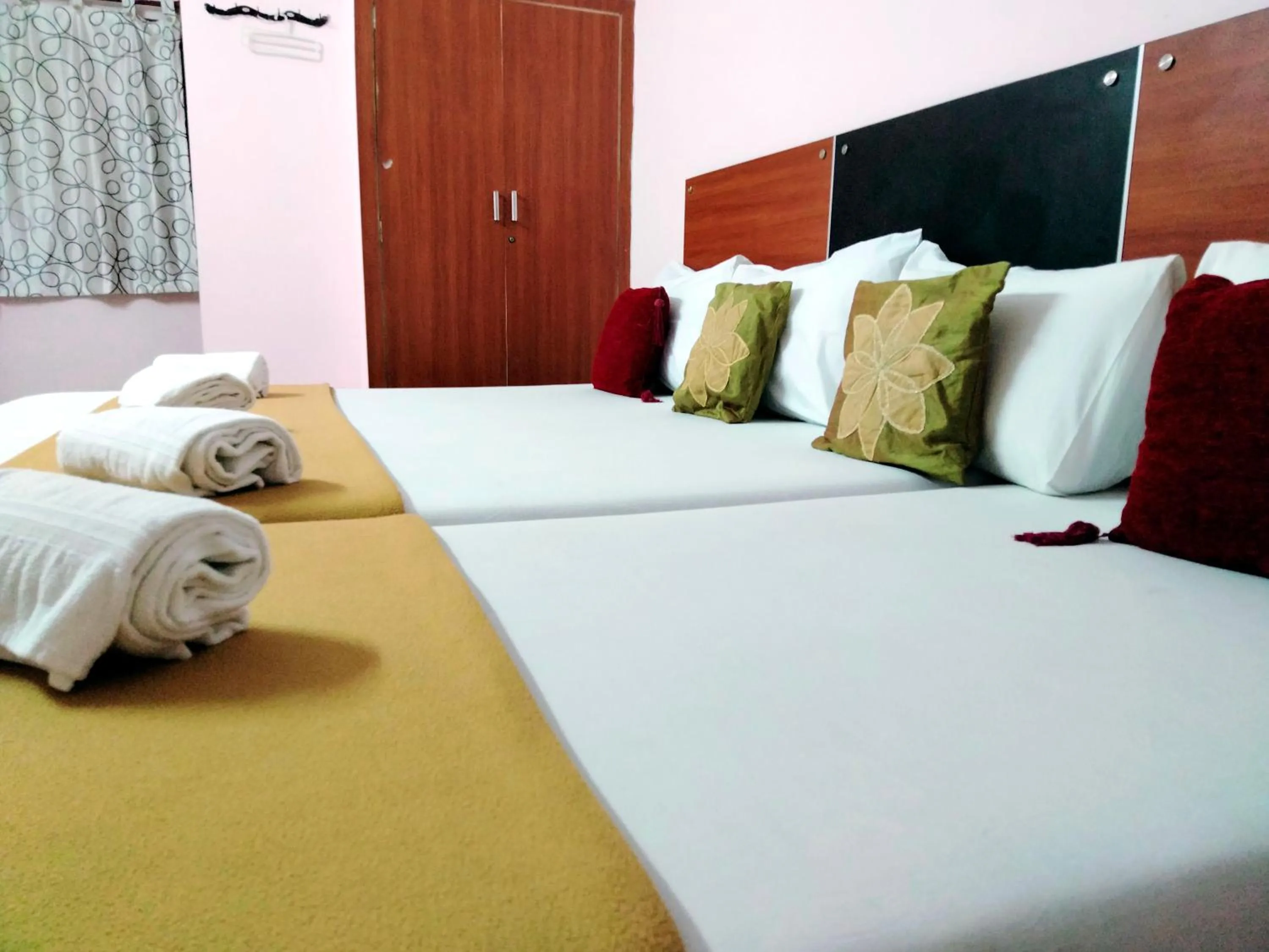 Bed in Royal Green Accommodation Chennai Airport