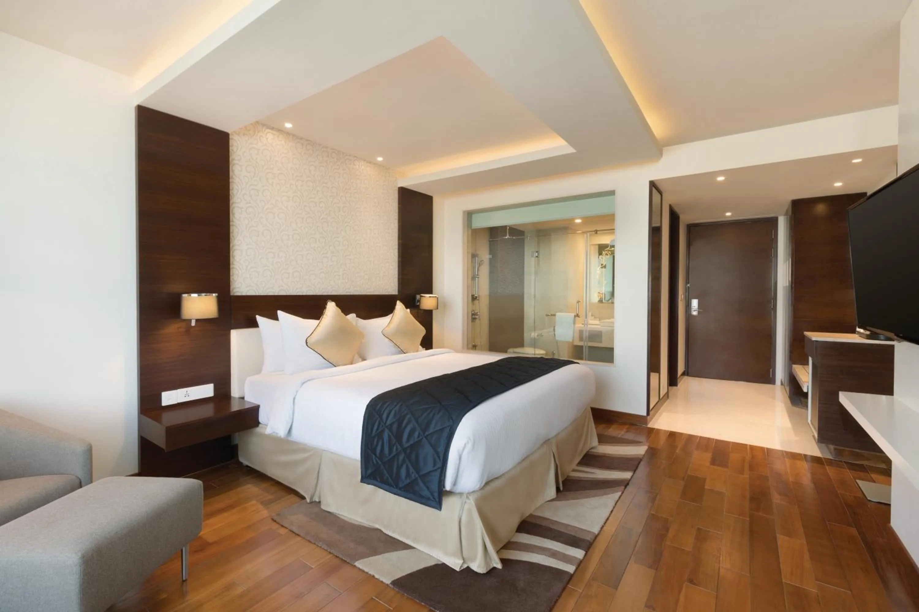 Bedroom, Bed in Howard Johnson By Wyndham, Hebbal, Bengaluru