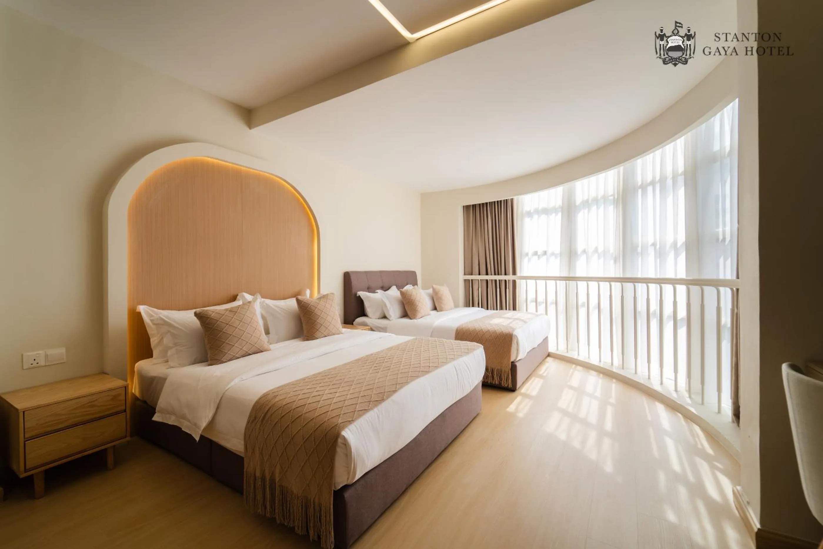 View (from property/room), Bed in Stanton Gaya Hotel