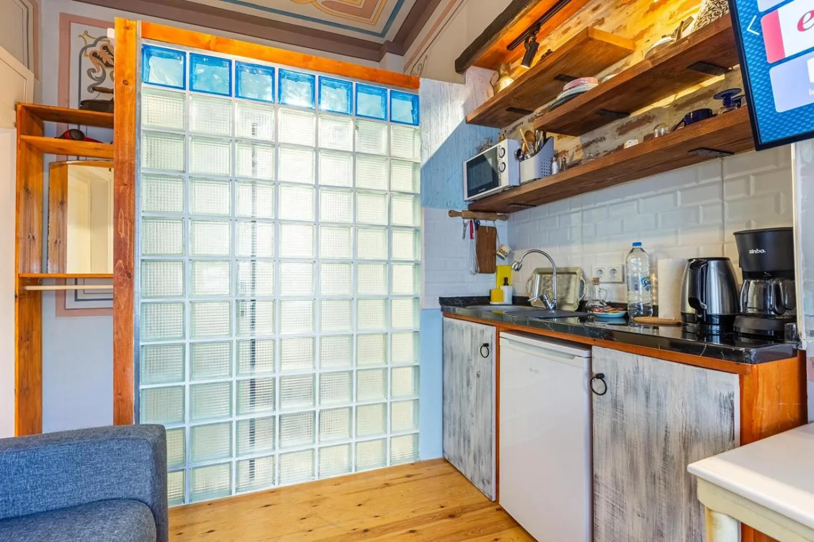 Kitchen or kitchenette in Ali Pasha Apartment