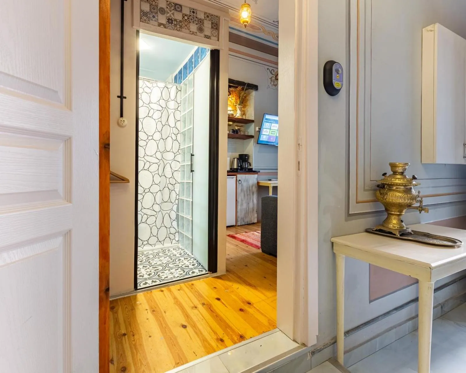 Photo of the whole room in Ali Pasha Apartment