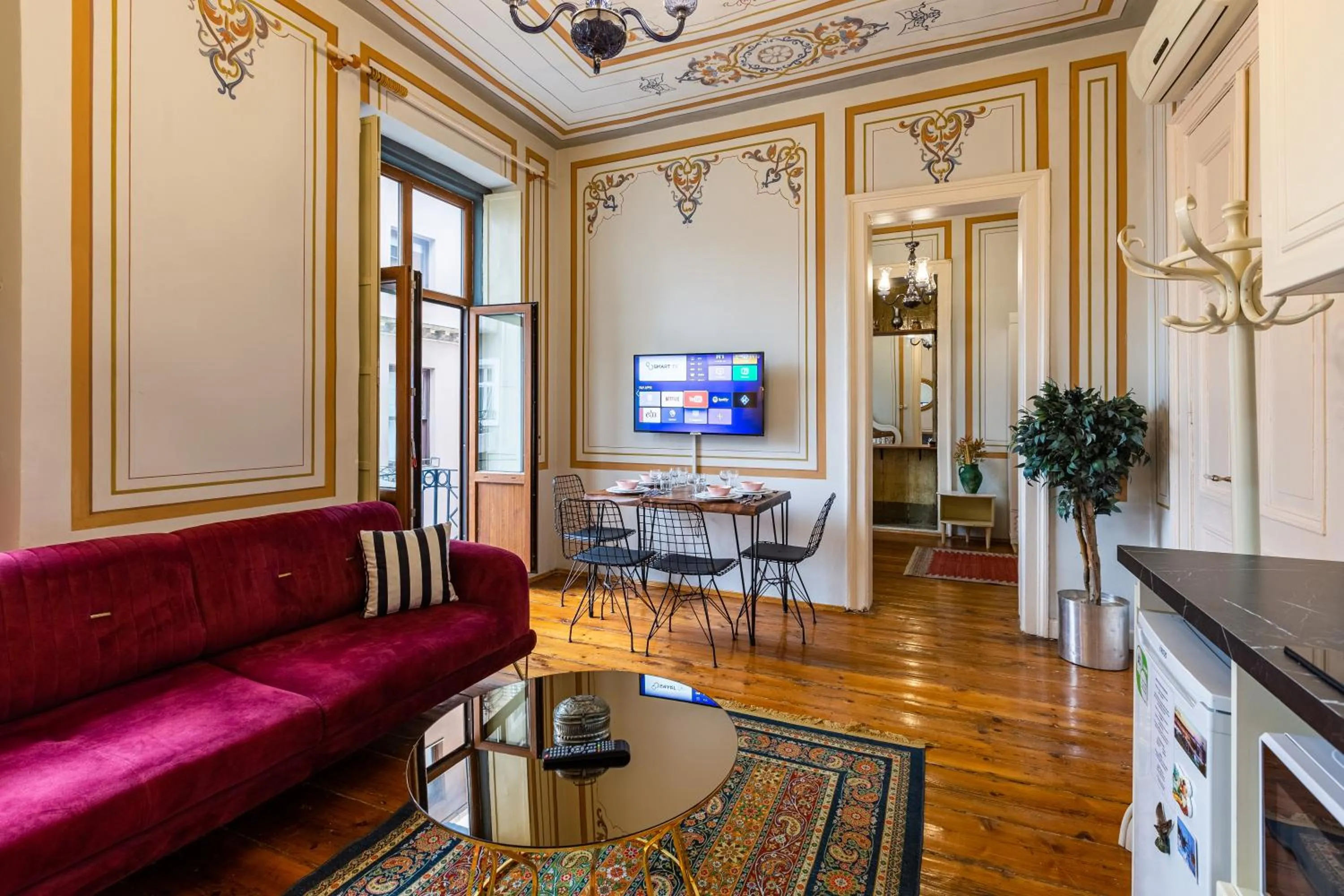 Living room in Ali Pasha Apartment