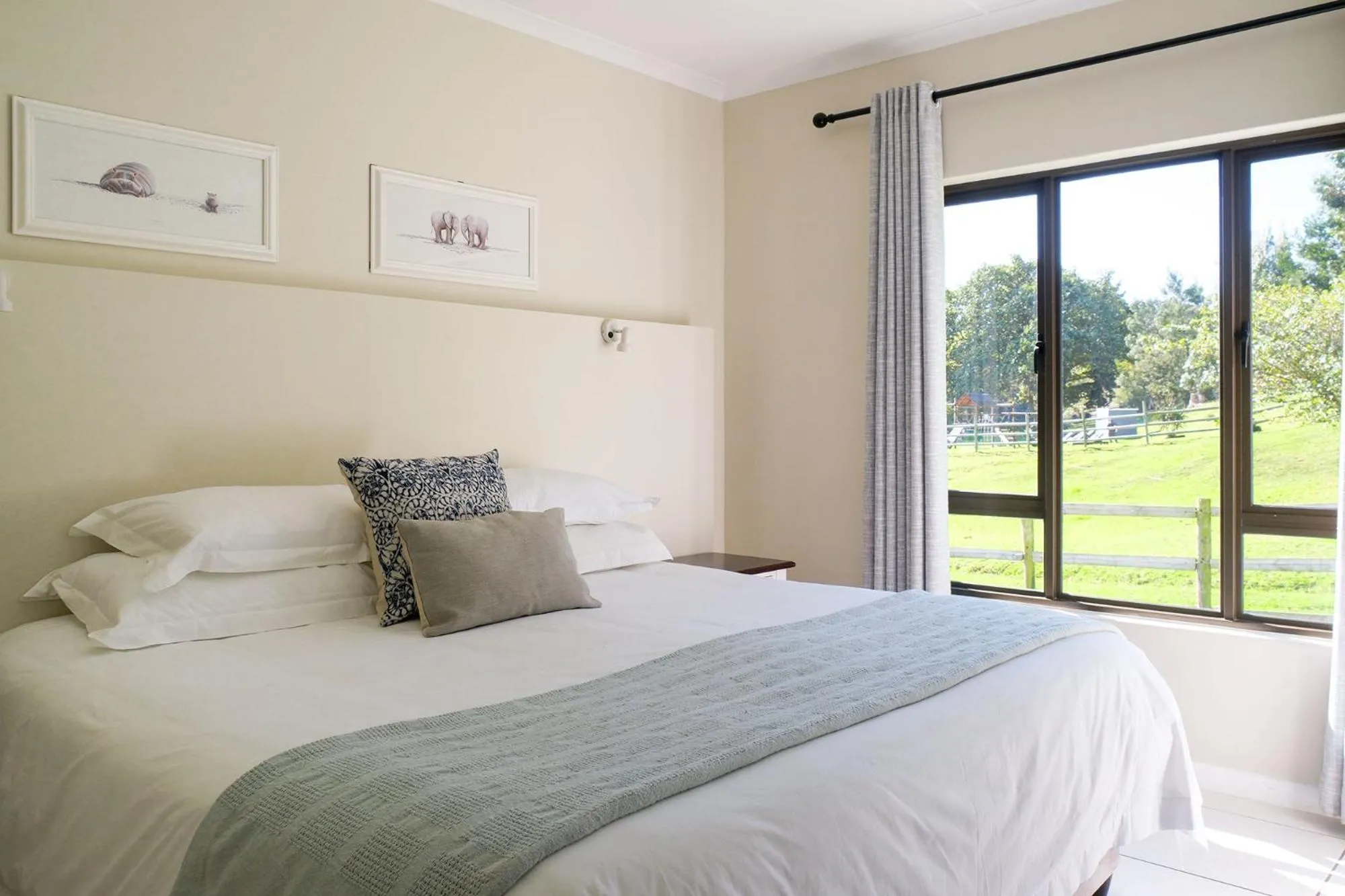 Bed in High Season Farm Luxury Cottages