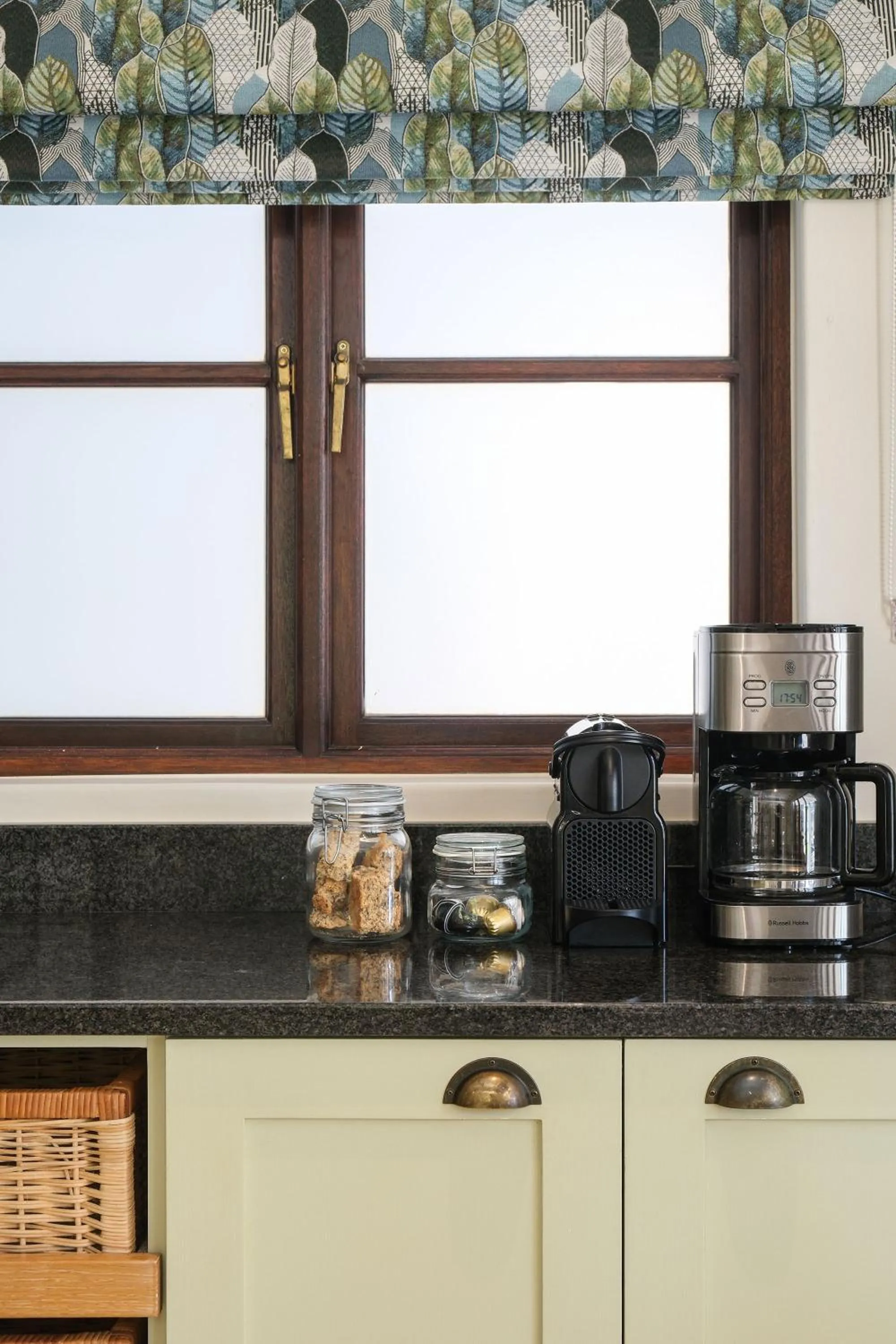 Coffee/tea facilities in High Season Farm Luxury Cottages
