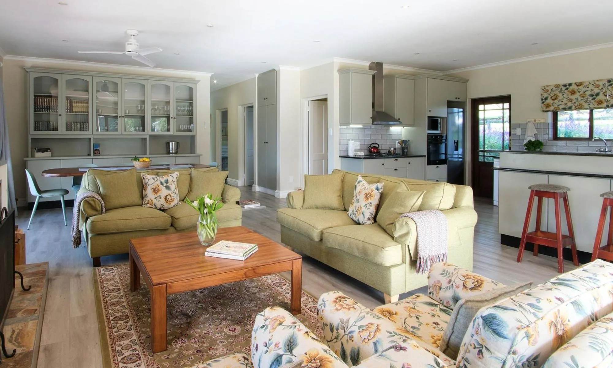 Kitchen or kitchenette in High Season Farm Luxury Cottages