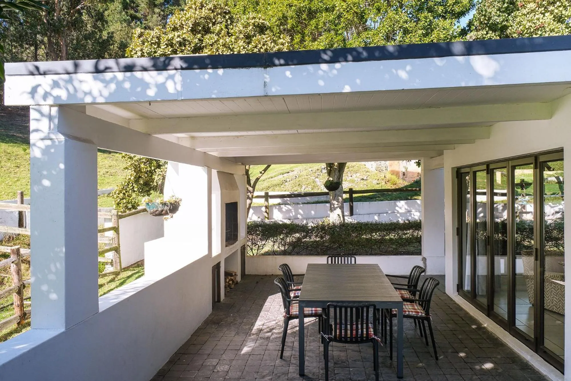 BBQ facilities in High Season Farm Luxury Cottages