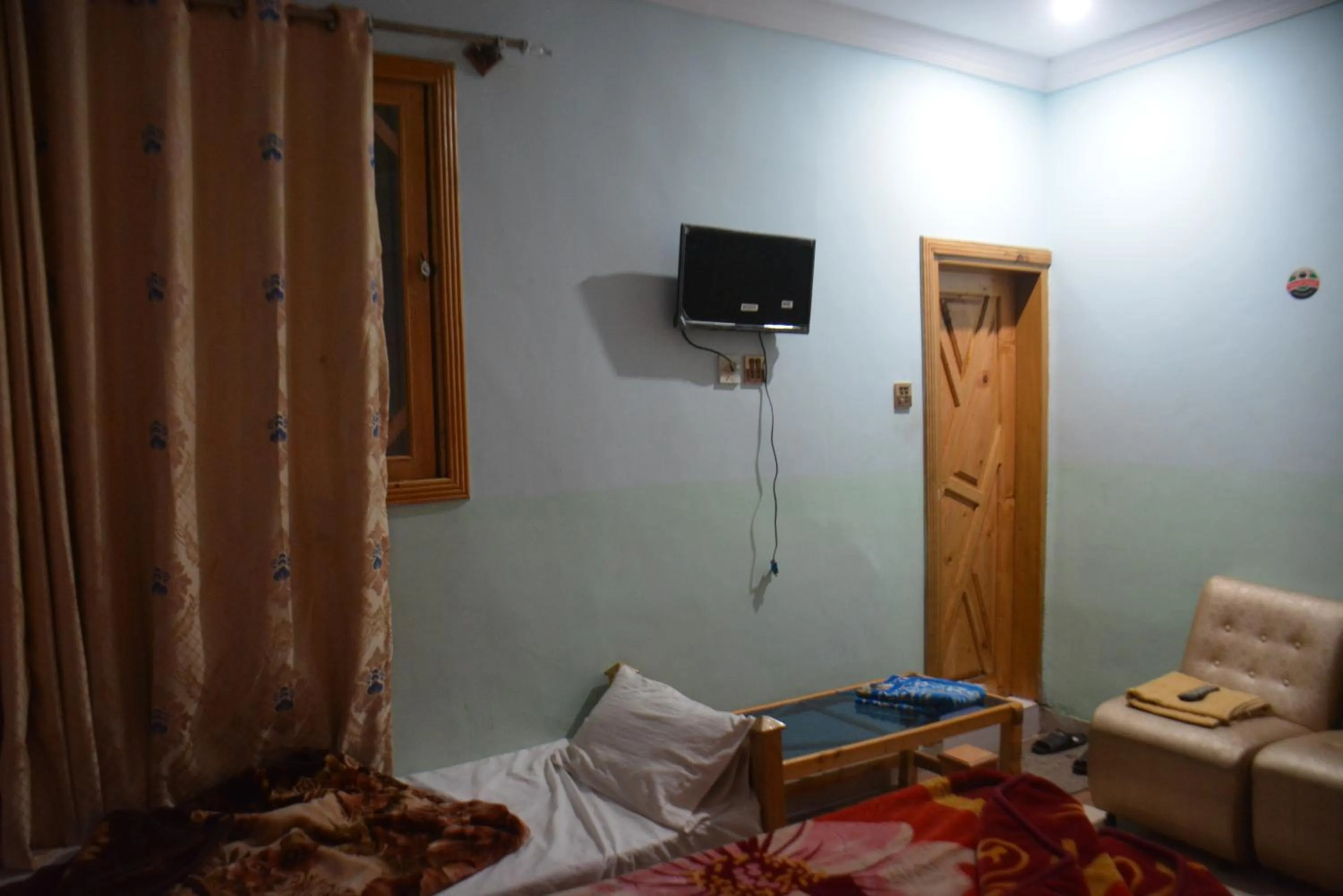 Bed in PC Green Hotel, Mahandri, Kaghan