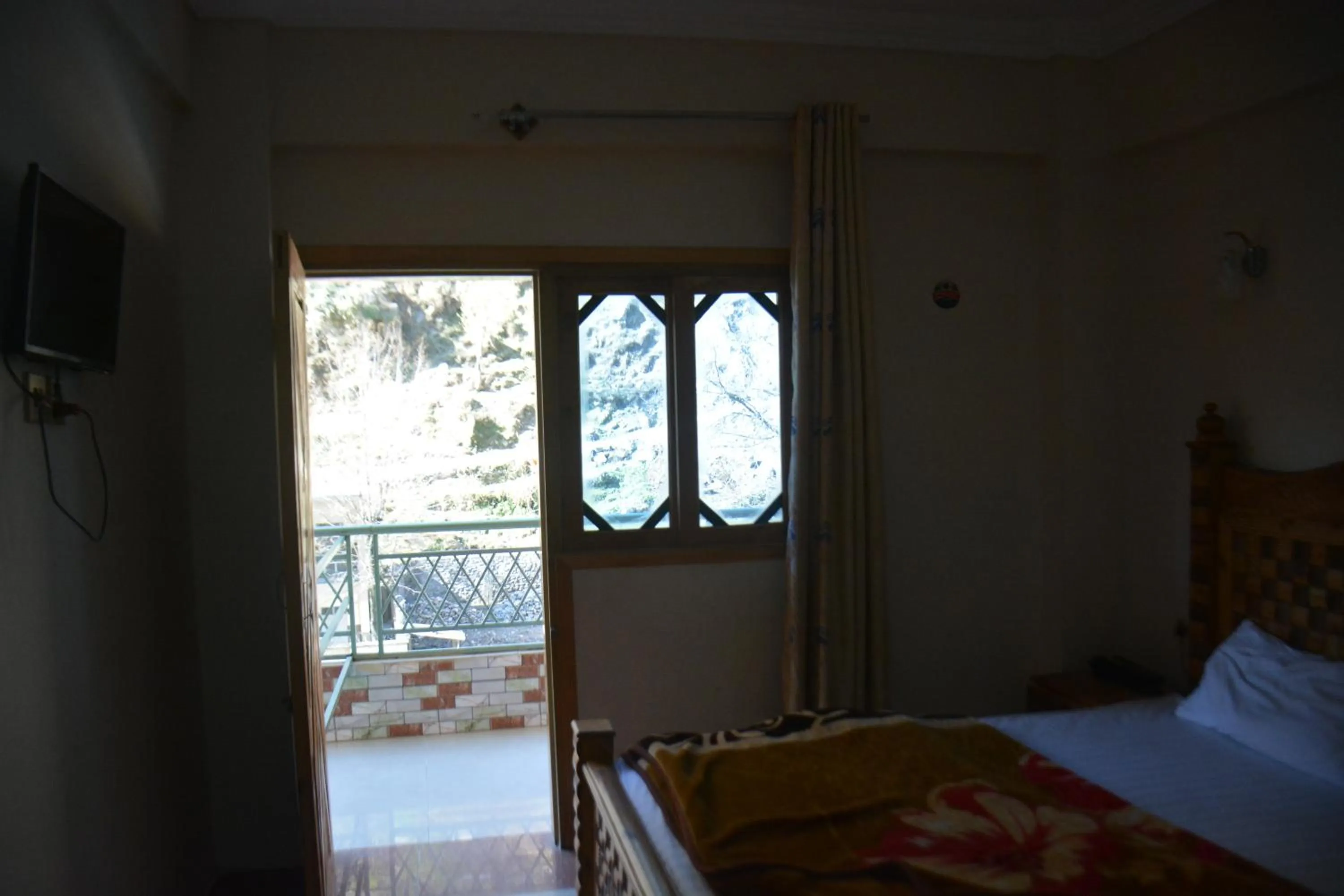 Bed in PC Green Hotel, Mahandri, Kaghan