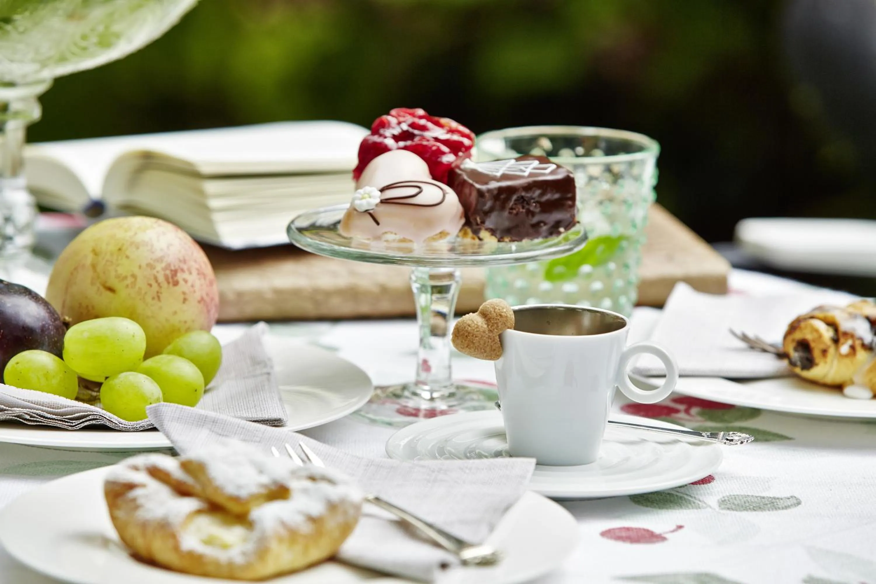 Food in Villa Angela