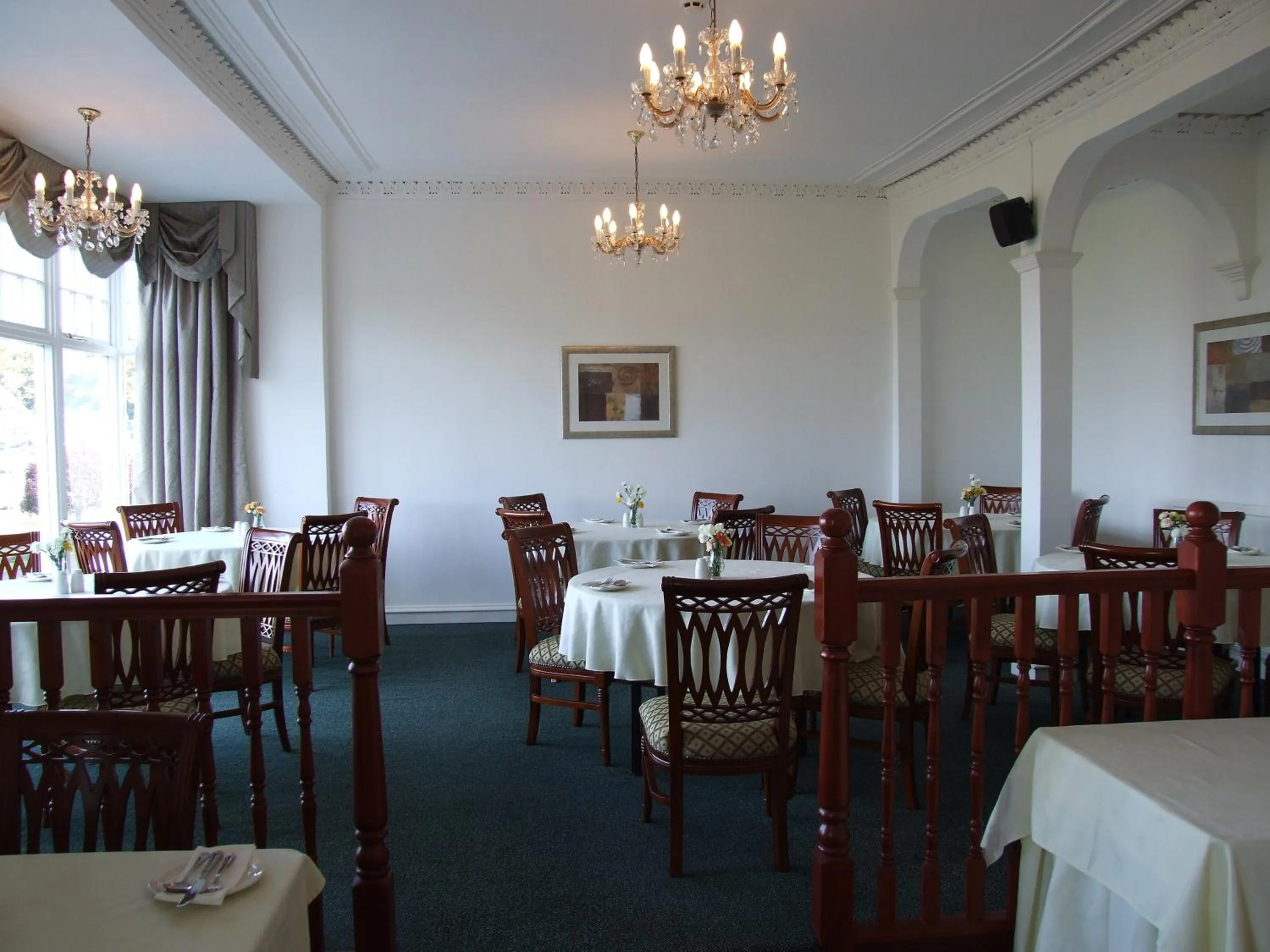 Restaurant/places to eat in The Victoria Hotel