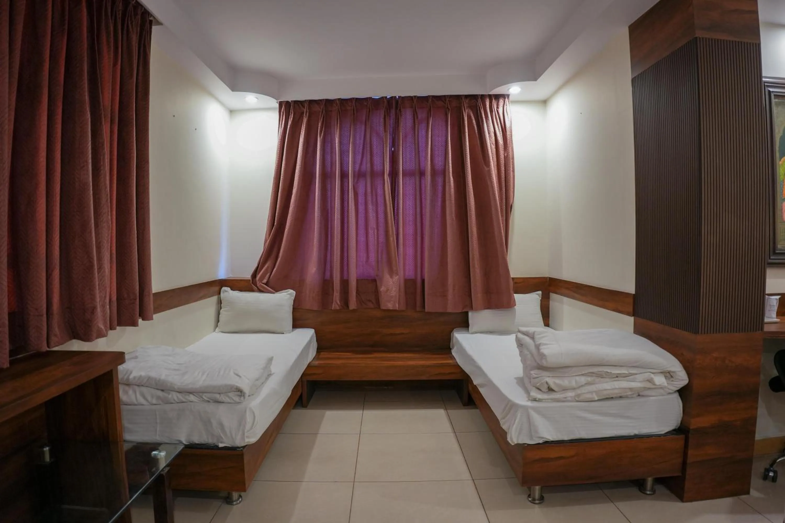 Bed in The Shanti A Boutique Hotel