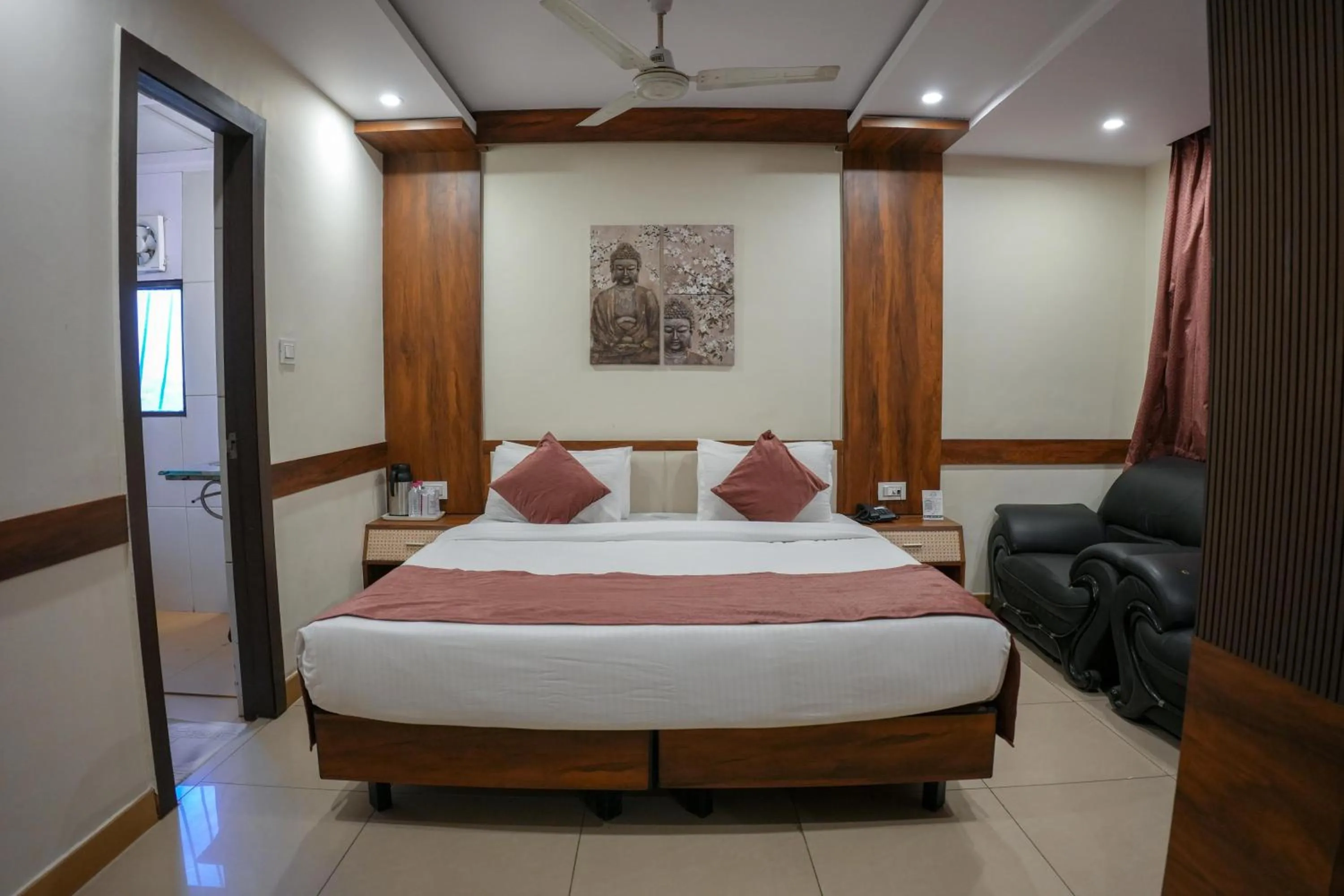 Bed in The Shanti A Boutique Hotel