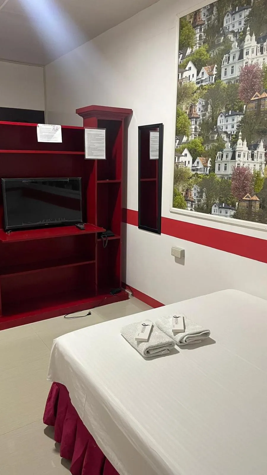 Bed in DESTINY'S PLACE HOTEL - STAY COOL THIS SUMMER! COLD ROOMS!! CHEAPEST RATE! NEAR ROBINSONs XENTRO MALL!!