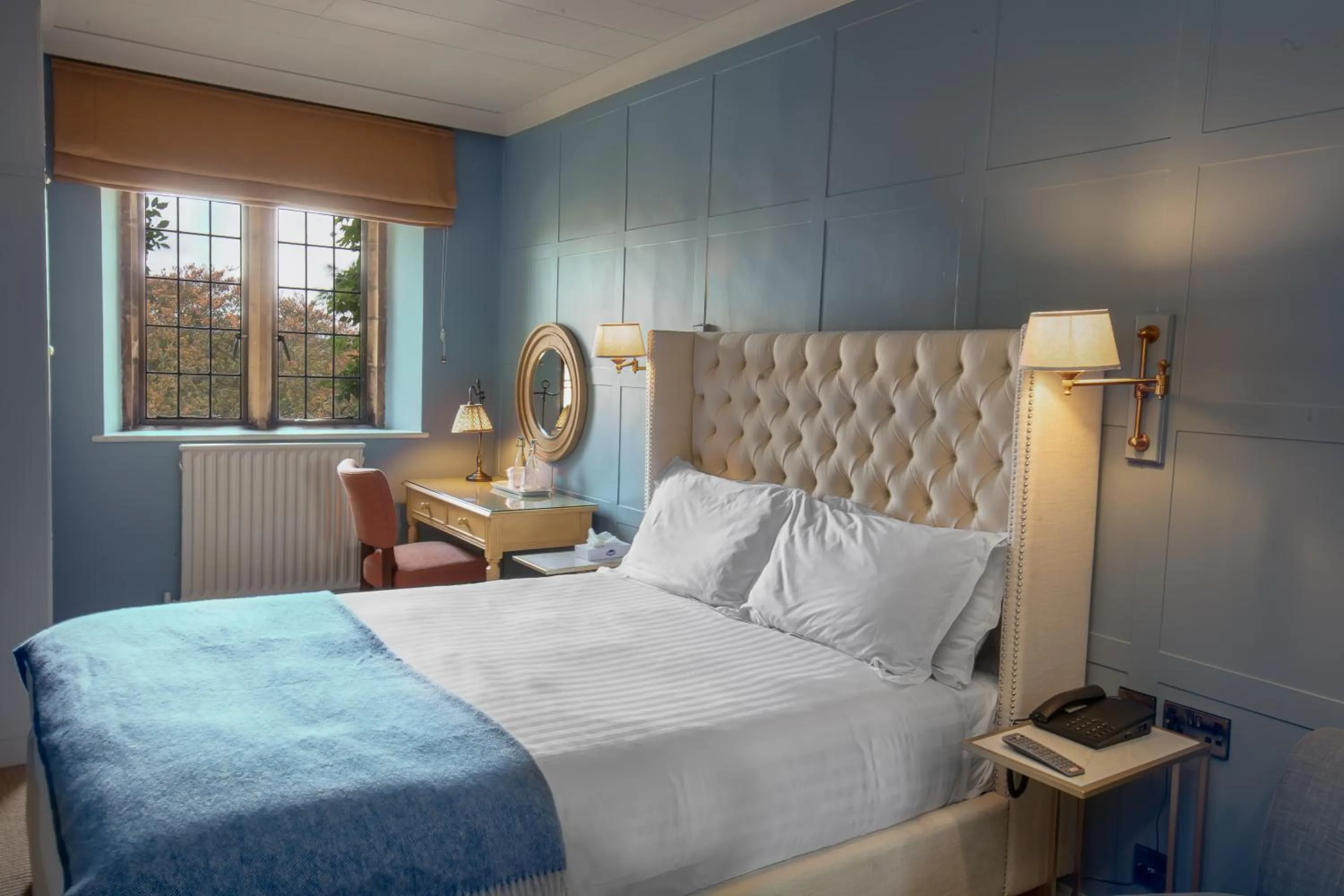 Bedroom, Bed in Castle Hotel