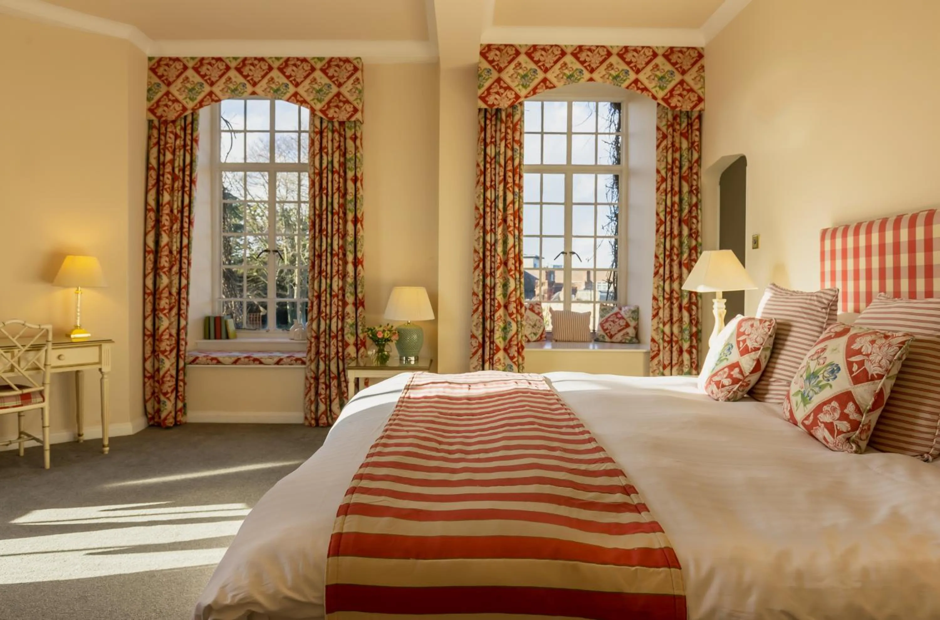 Bedroom, Bed in Castle Hotel