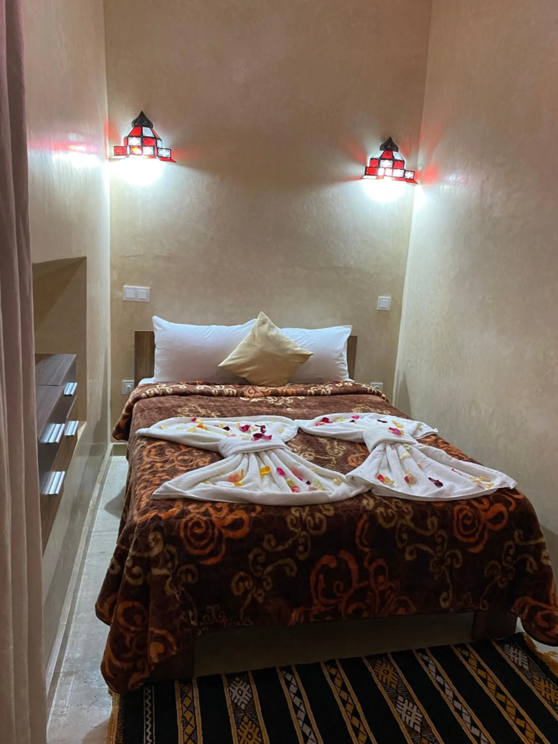 Bed in Riad La Bigarade