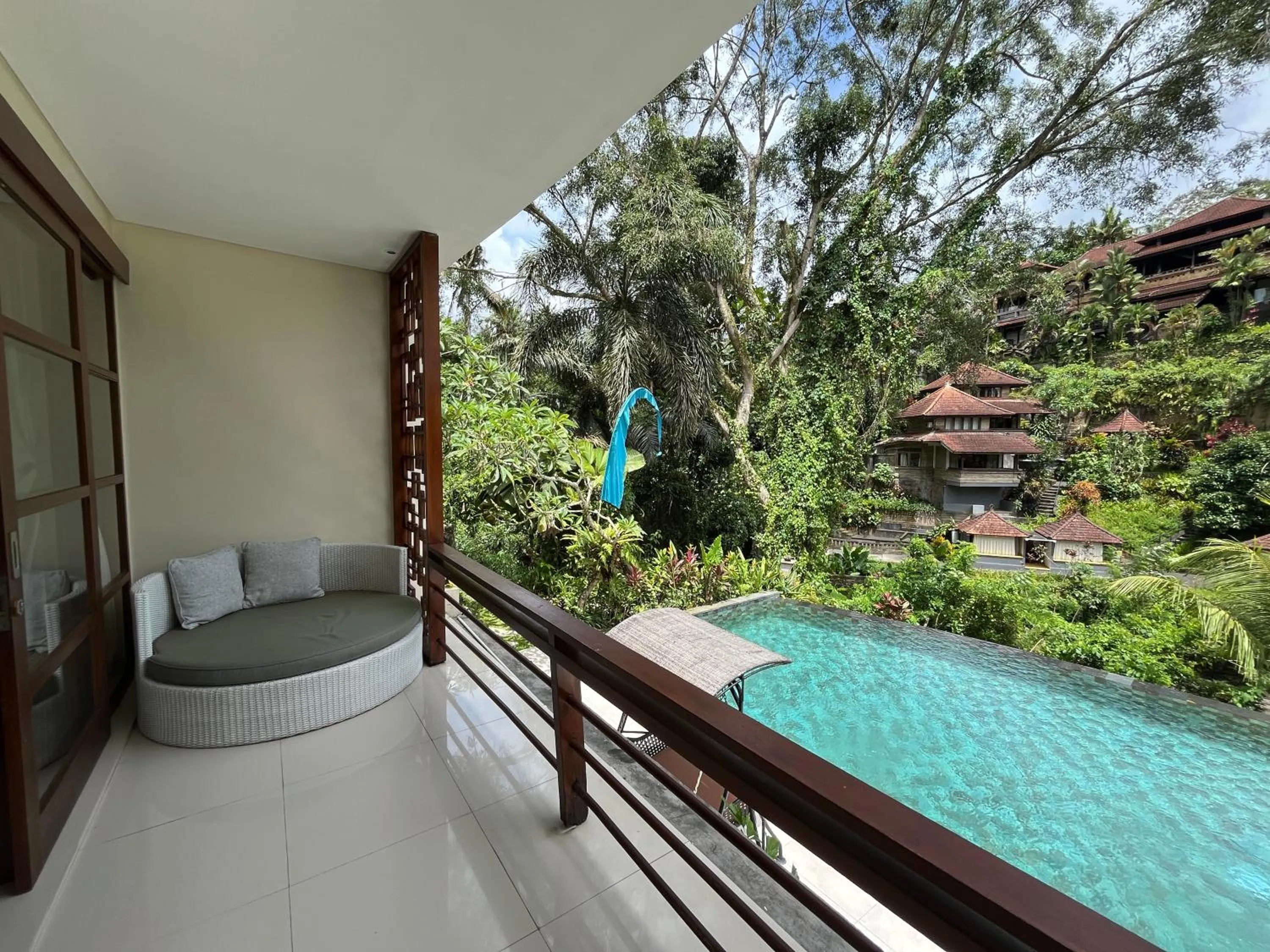 Day in Labak River Hotel by EPS