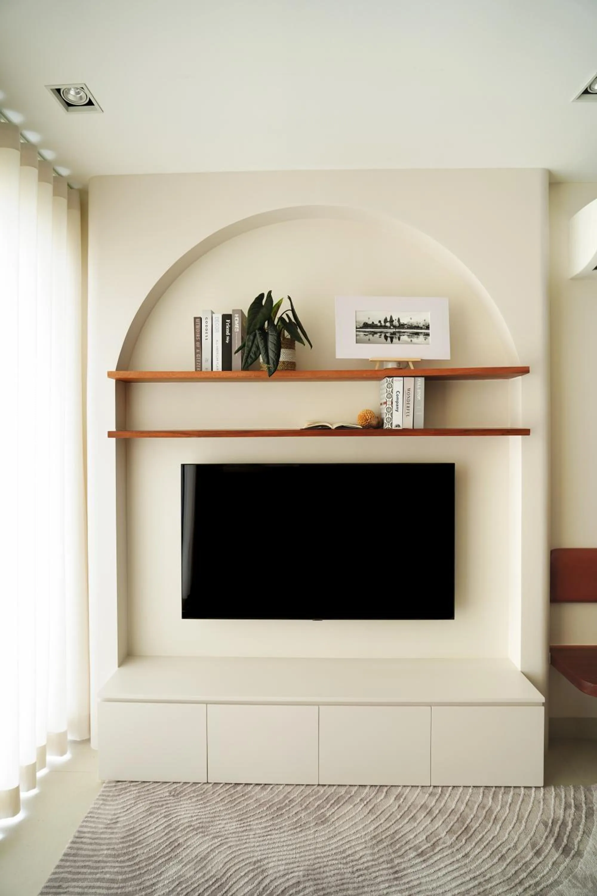 TV and multimedia in Velea@Rose Apple Square