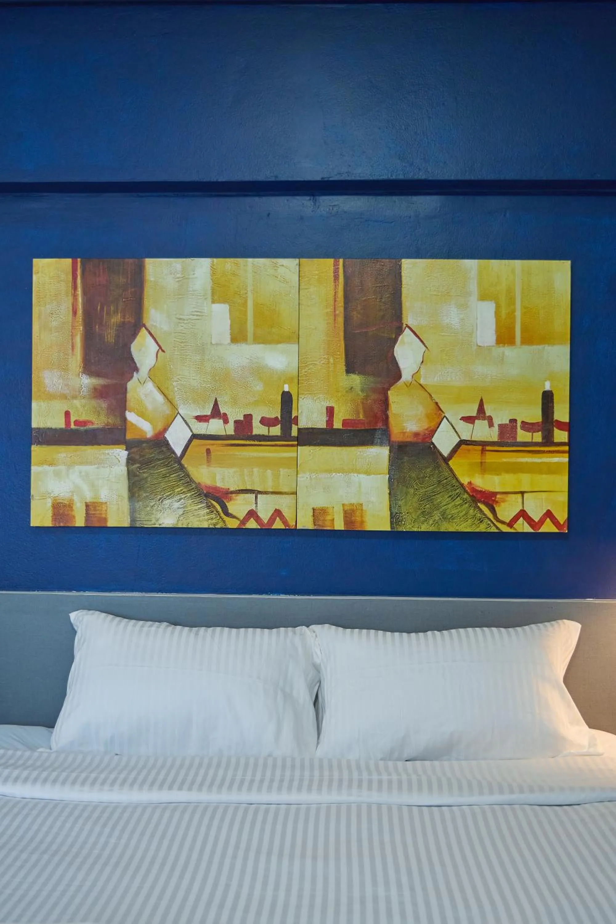 Bed in The Trust Ville