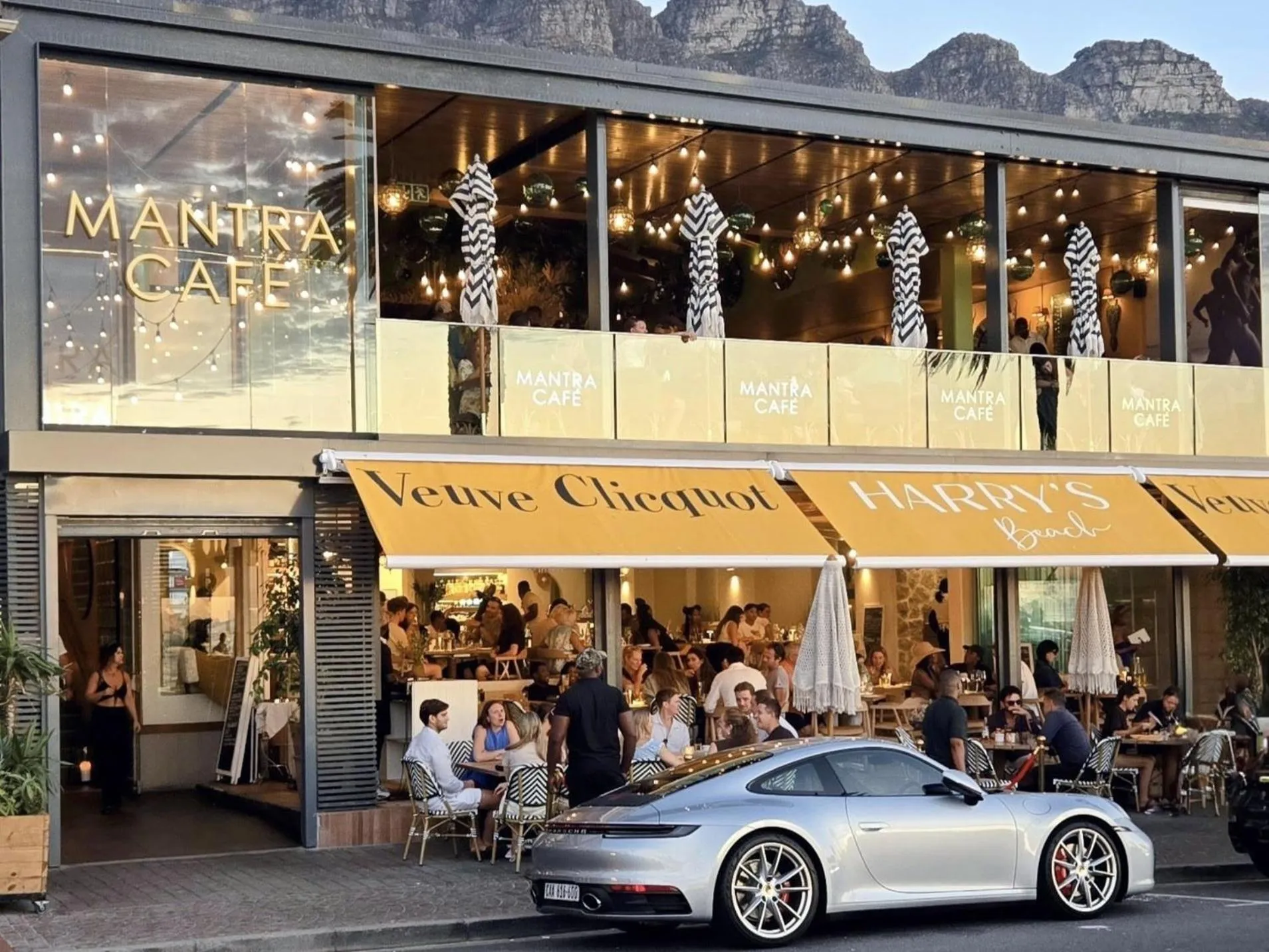 Restaurant/places to eat in South Beach Camps Bay Boutique Hotel