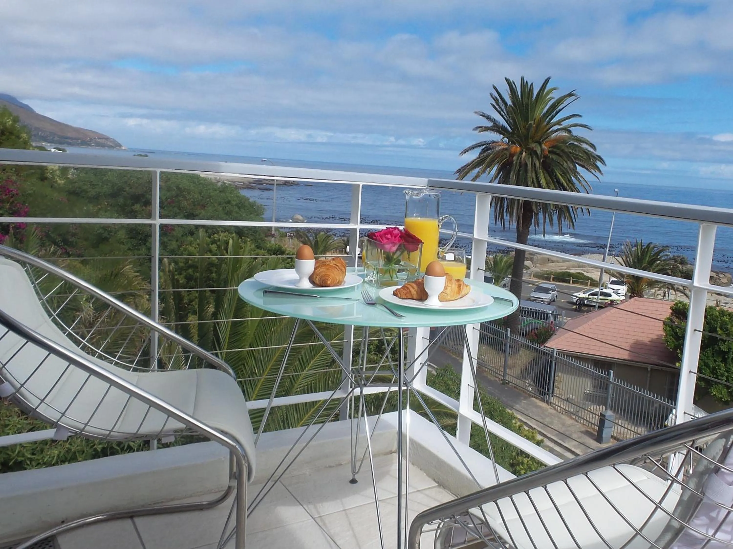 English/Irish breakfast in South Beach Camps Bay Boutique Hotel