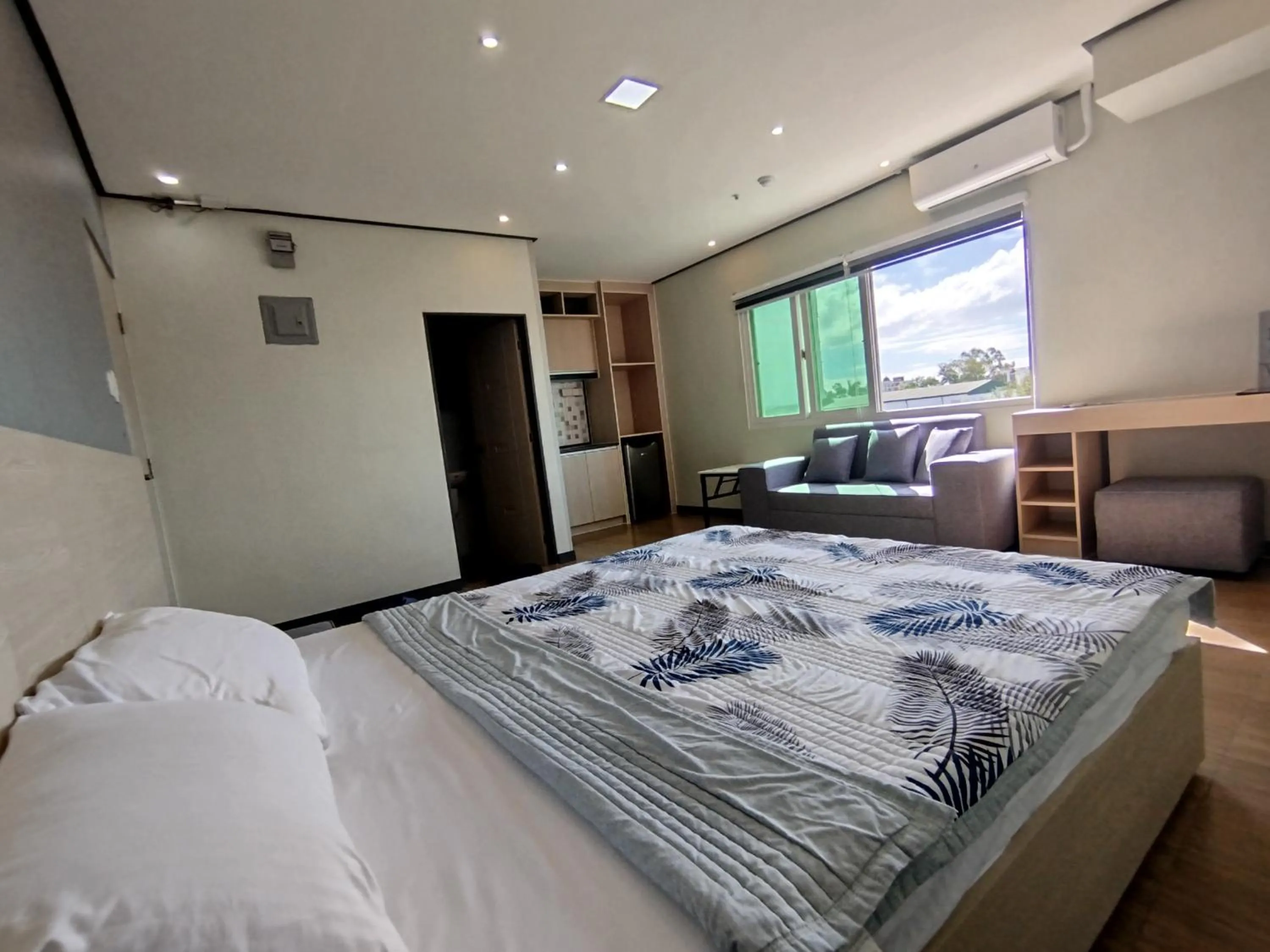 Bed in Emmaus condotel