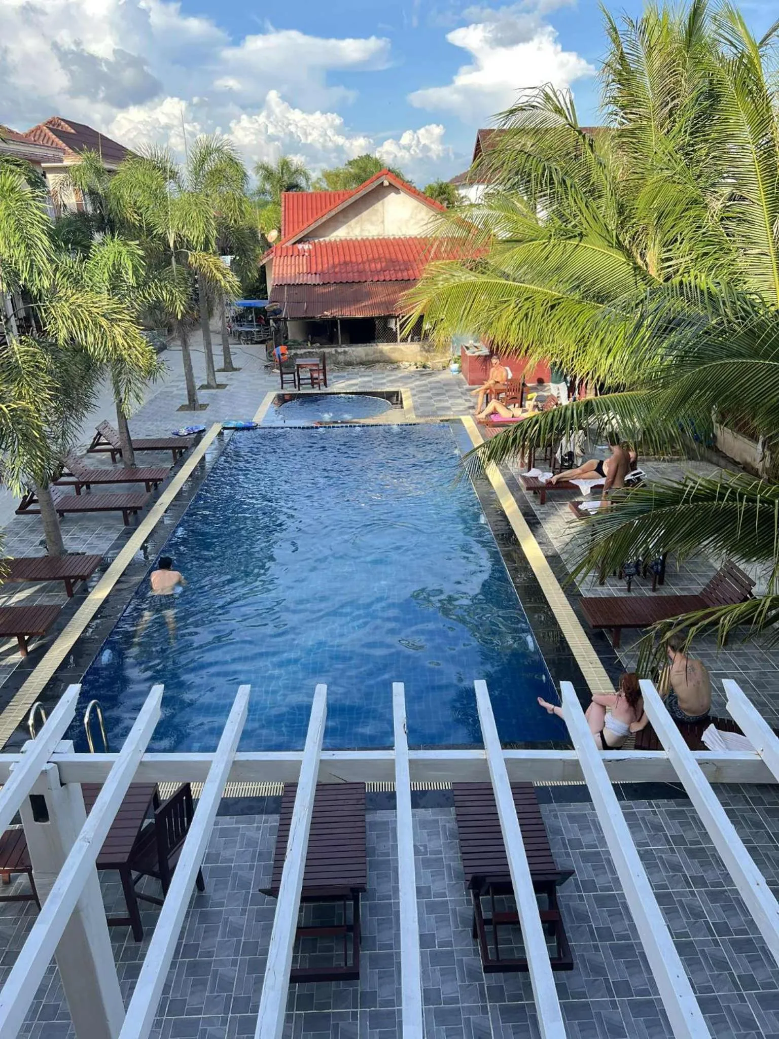 Lebijou Guesthouse - Konesavath