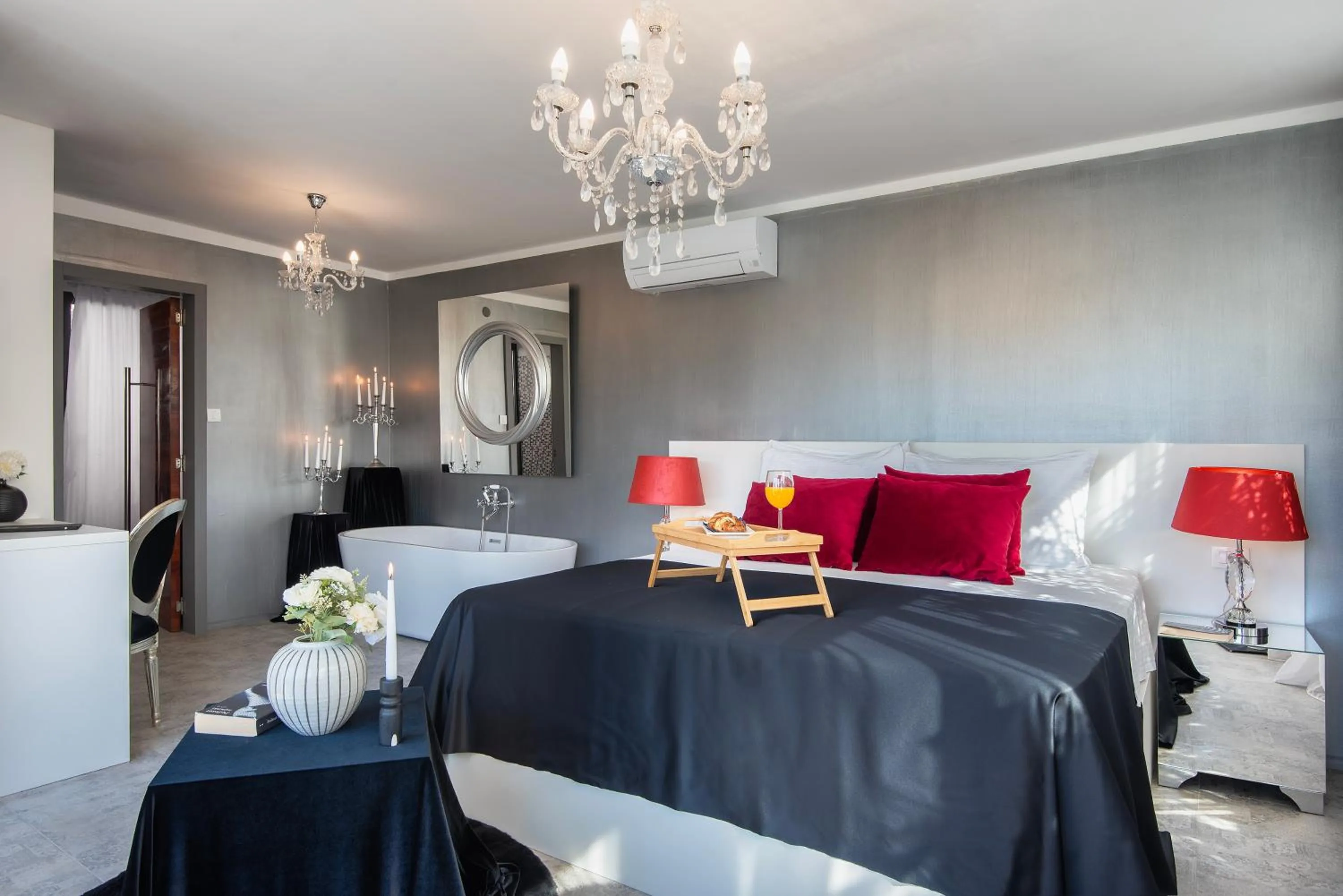 Pool view, Bed in Boutique Hotel Chevalier by Bura Hotels - Adults Only