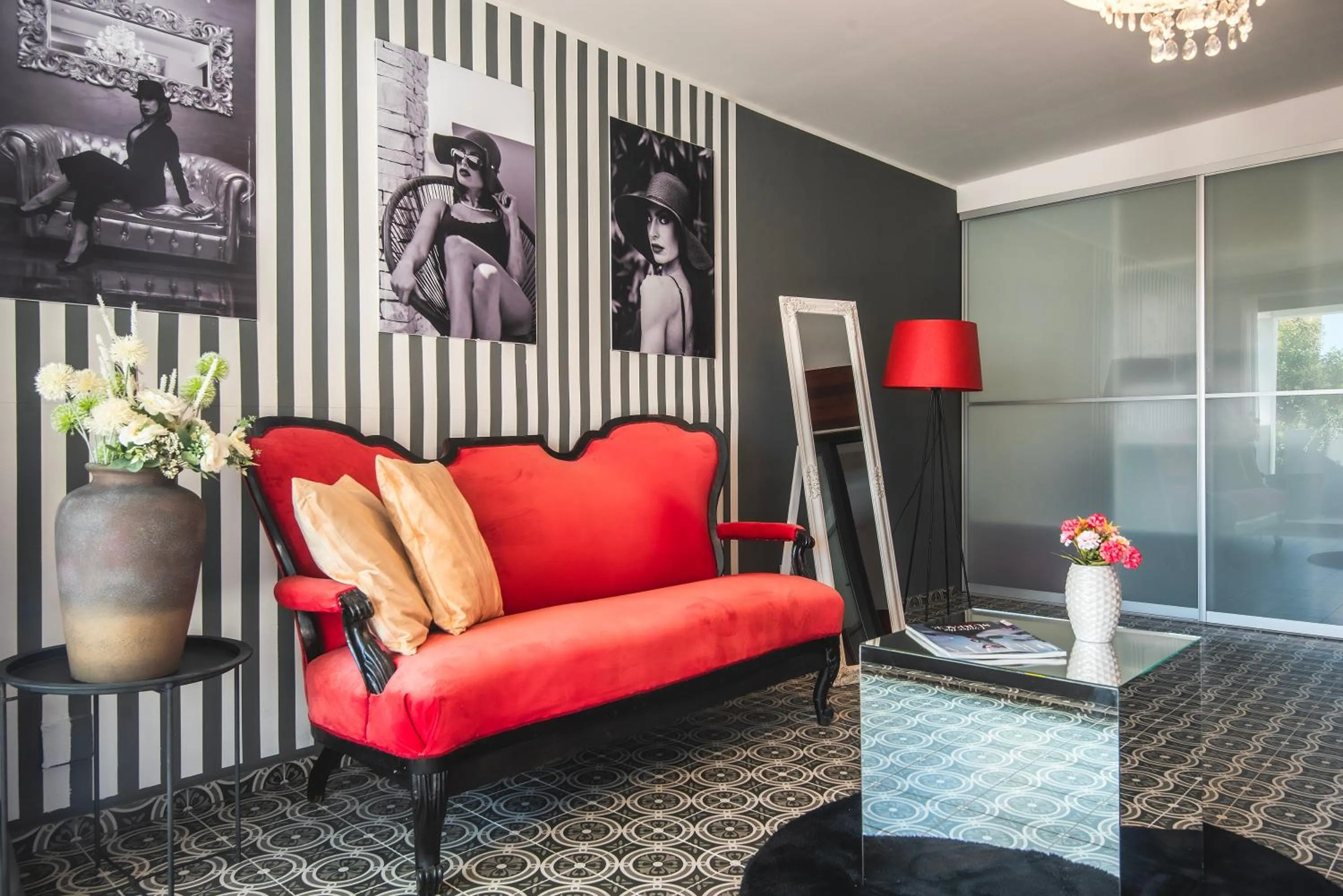 Living room in Boutique Hotel Chevalier by Bura Hotels - Adults Only