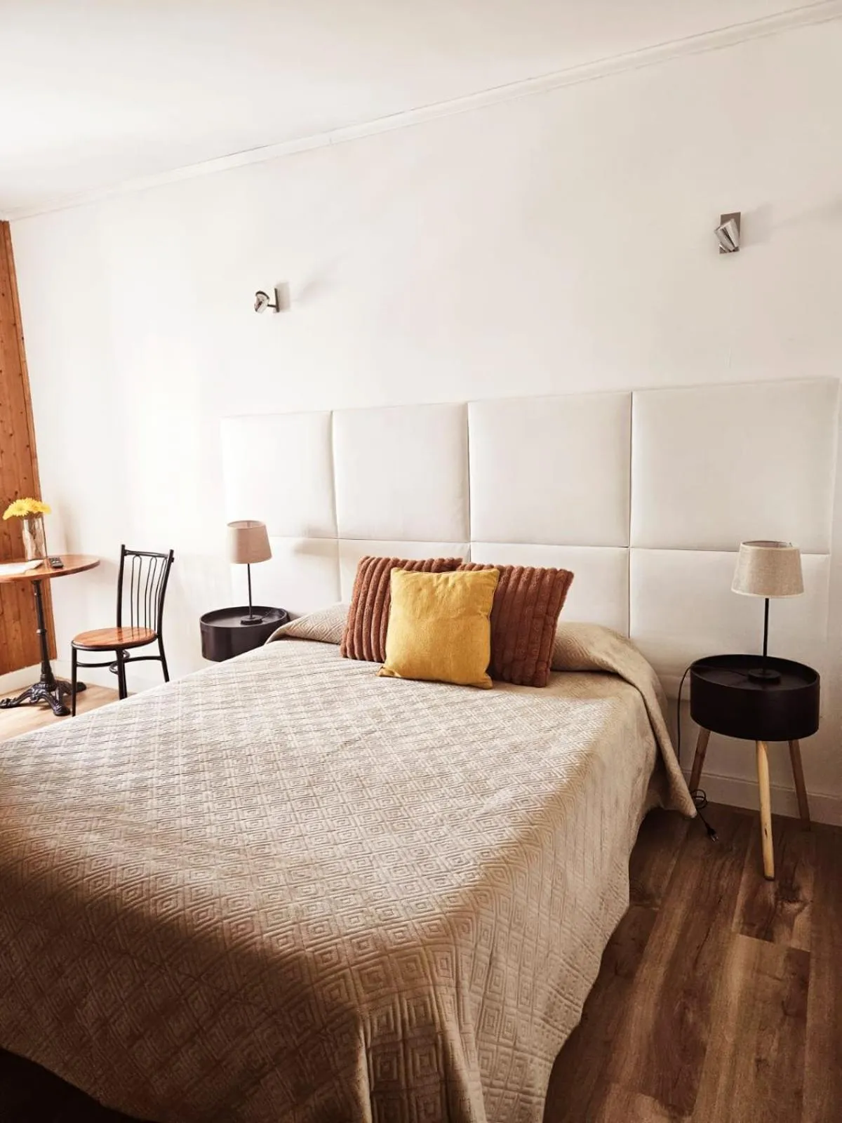 Bed in Alcamim Guesthouse