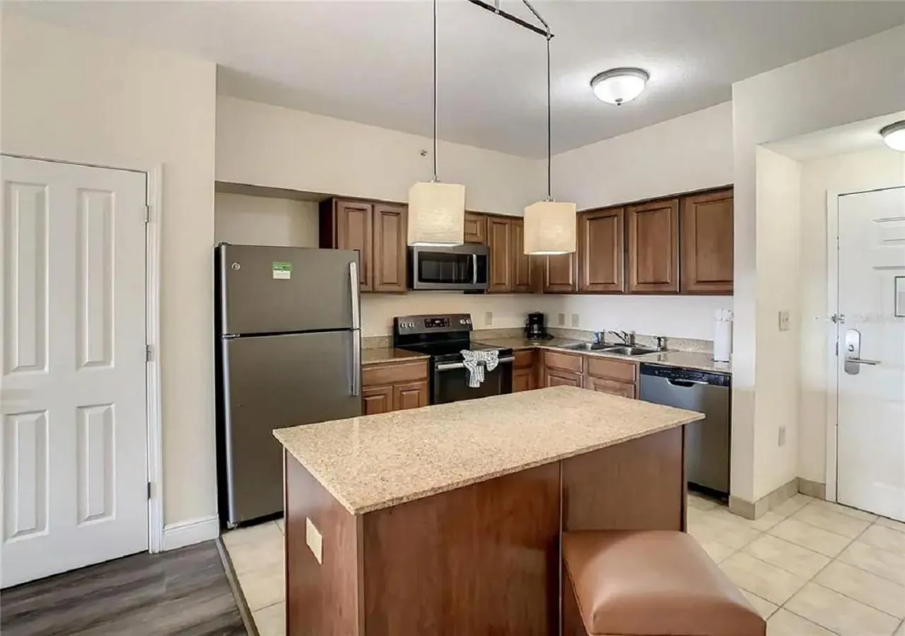 Kitchen or kitchenette in Cozy Orlando Resort Condo 4Mi from Disney