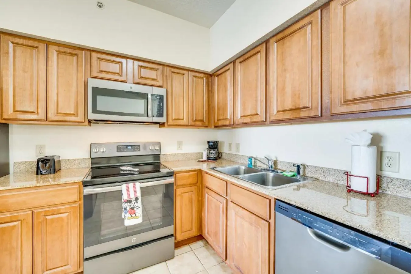 Cozy Orlando Resort Condo 4Mi from Disney