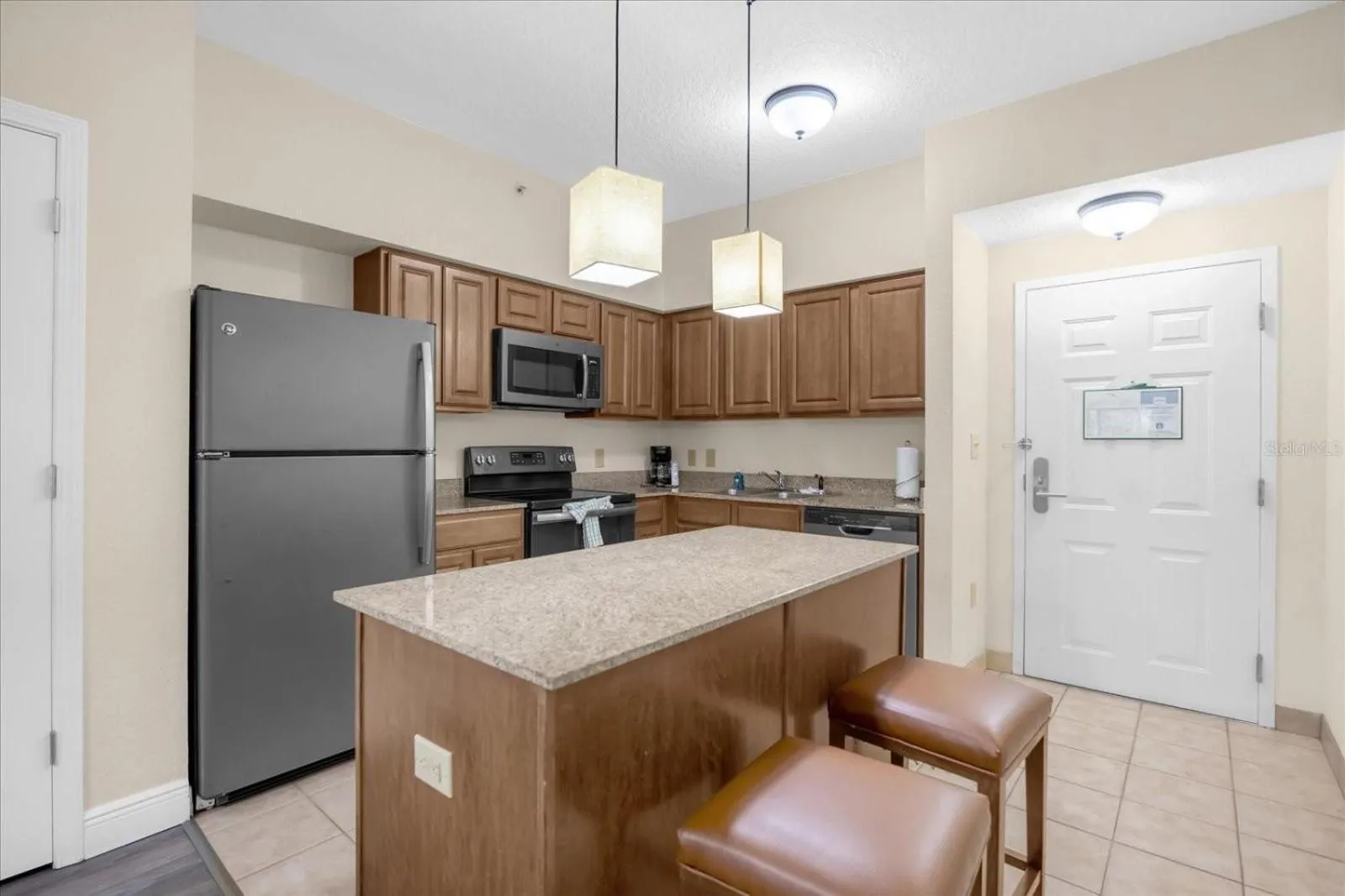 Cozy Orlando Resort Condo 4Mi from Disney