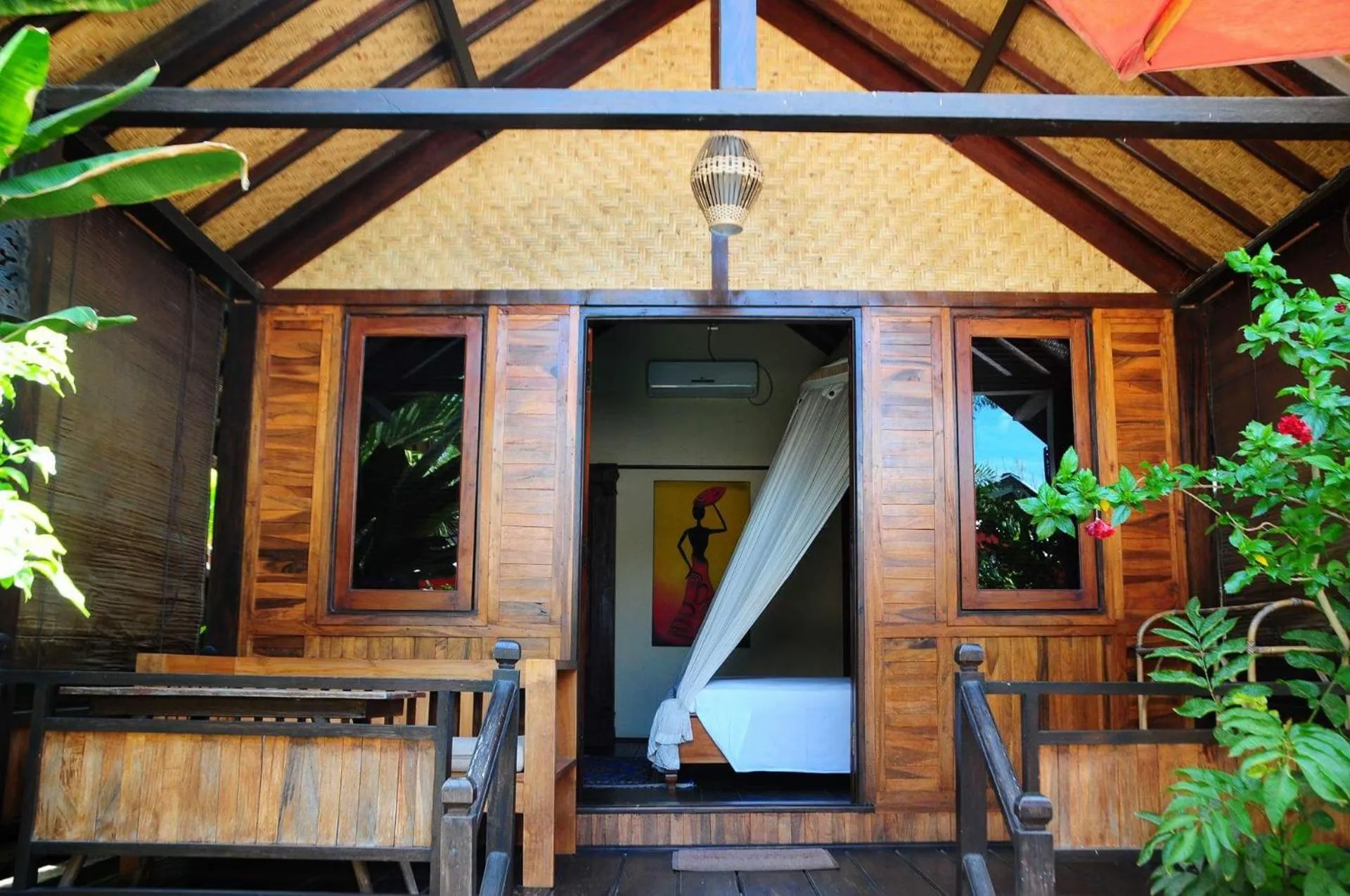 Property building in Gili Flush Harmony